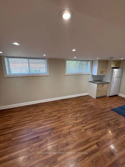 10 Fallingdale Crescent