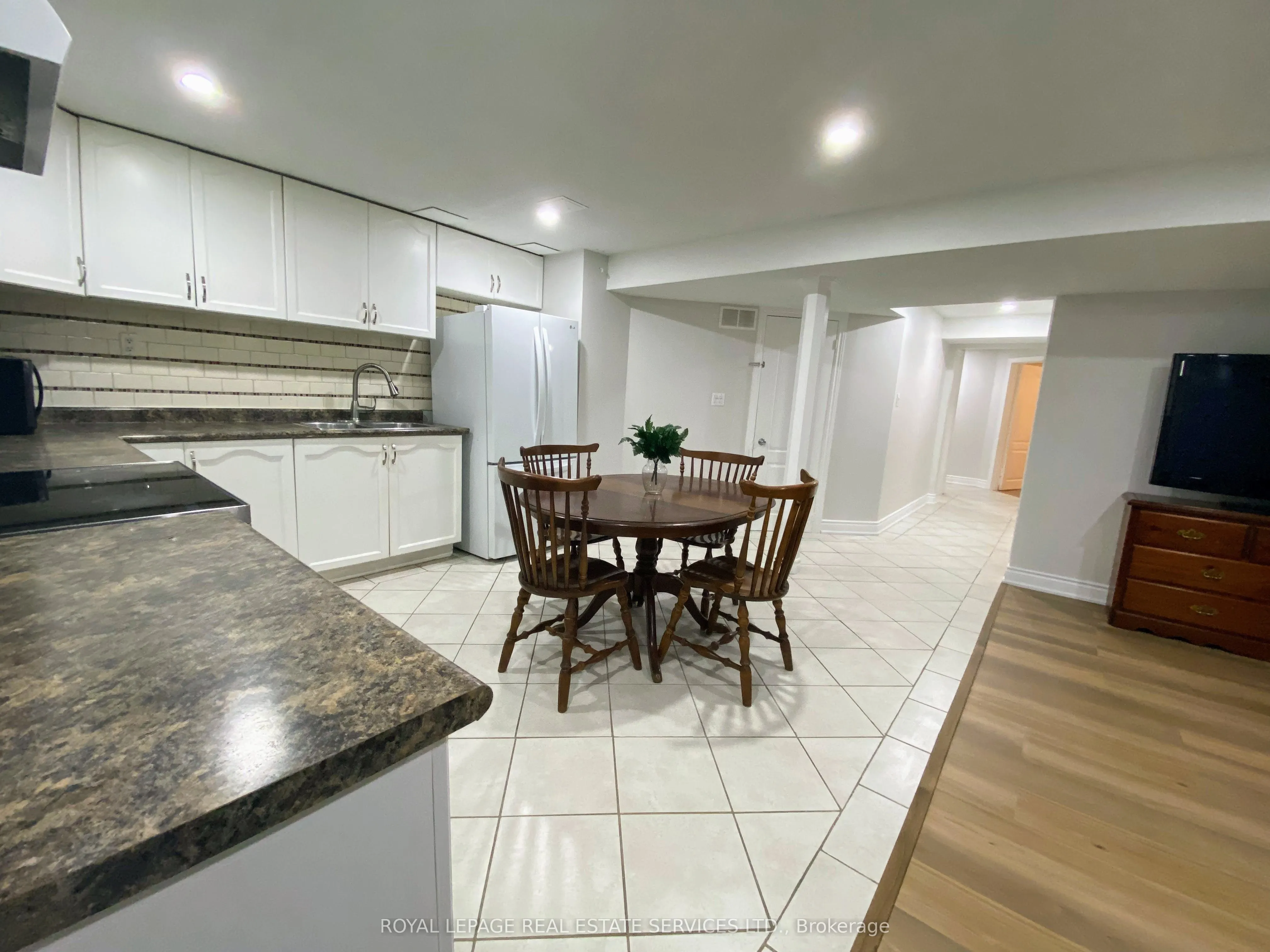 5538 Turney (Bsmt) Drive