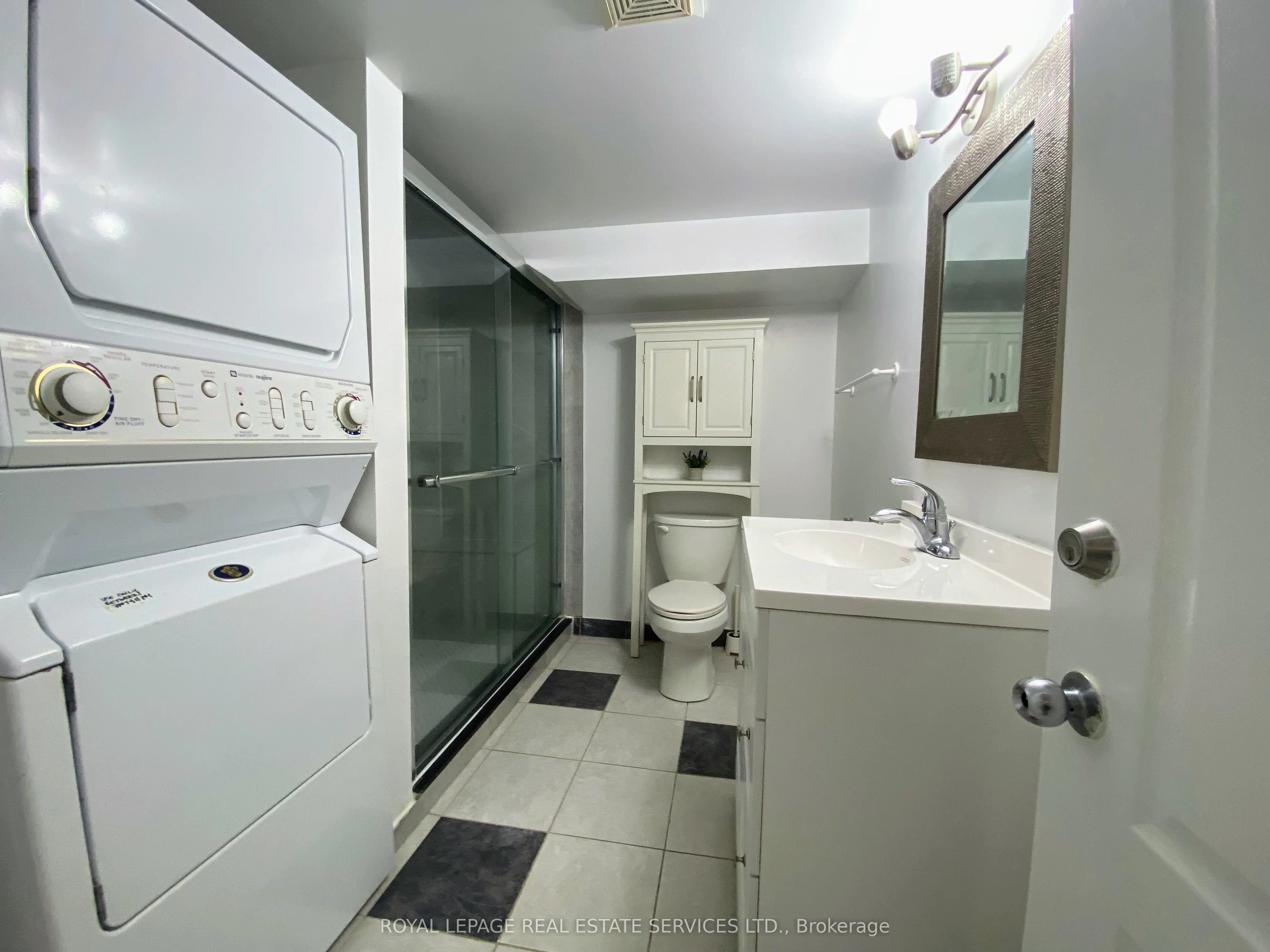 5538 Turney (Bsmt) Drive
