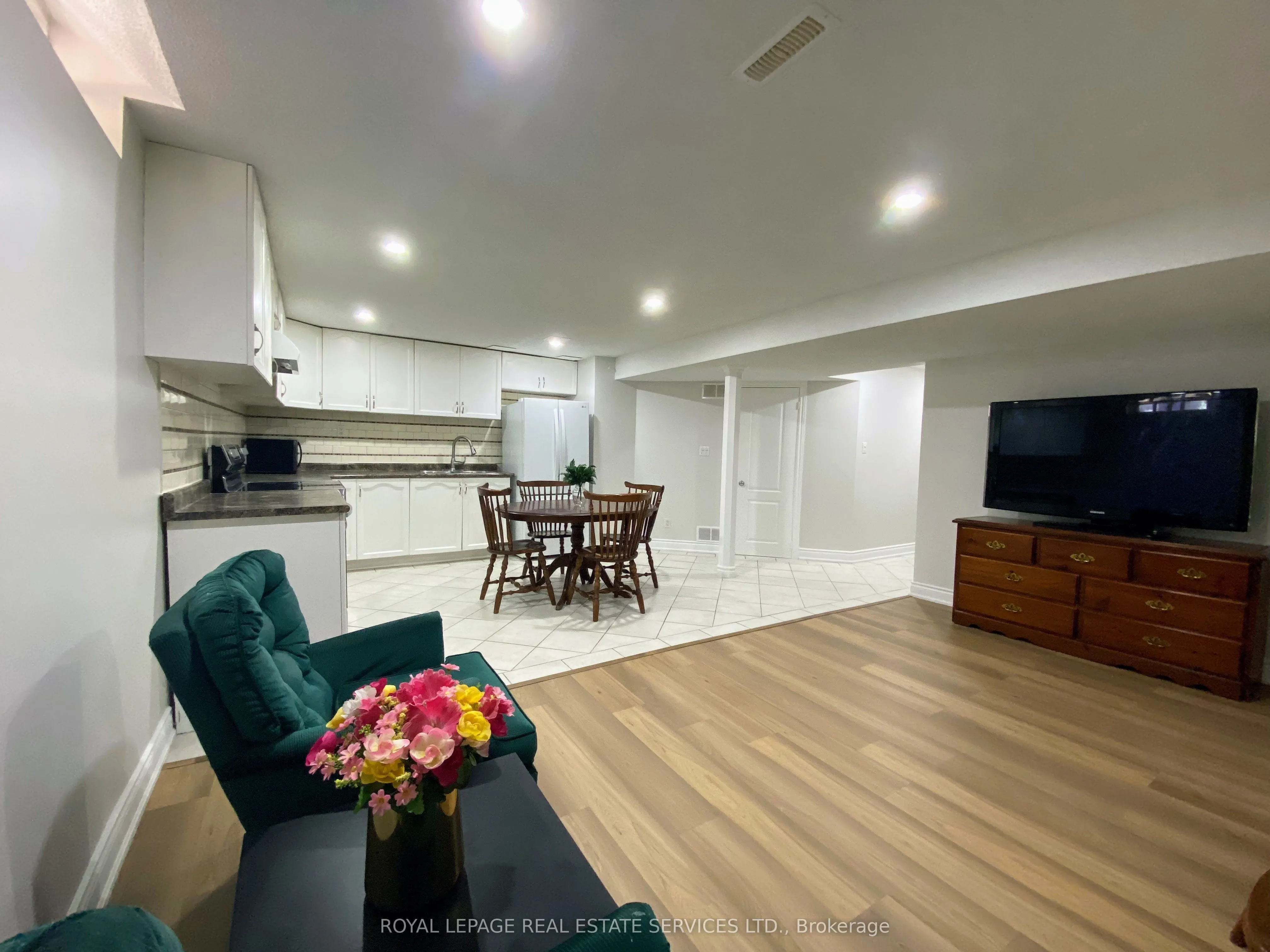 5538 Turney (Bsmt) Drive