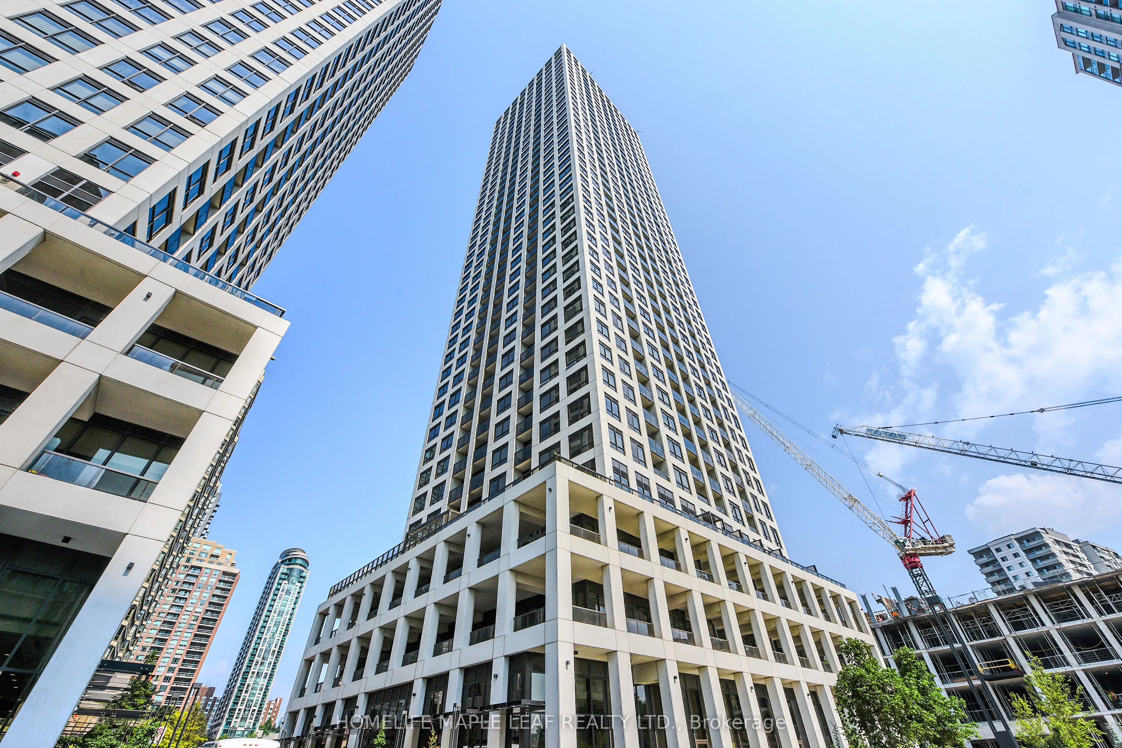 30 Elm Drive E, #604