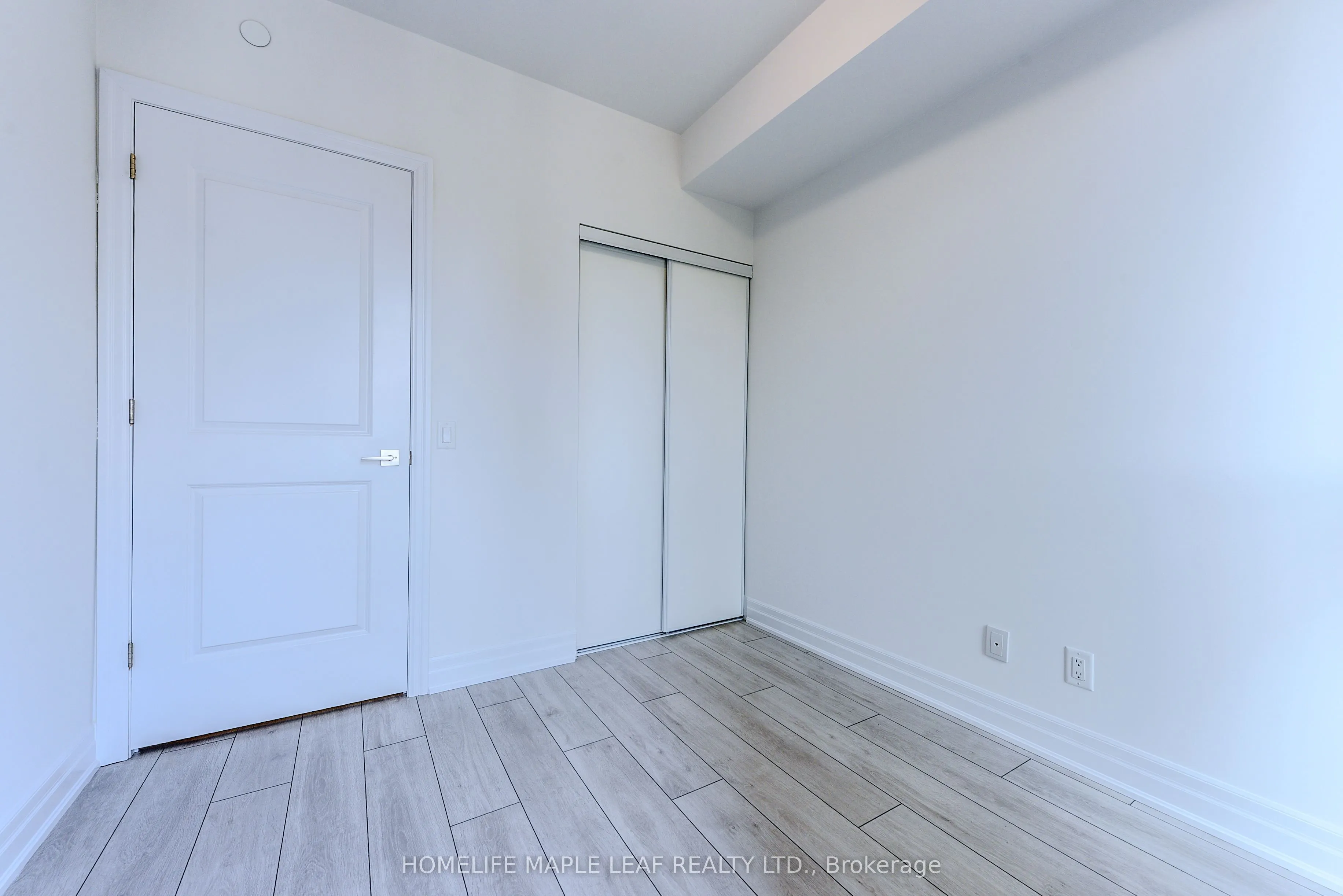 30 Elm Drive E, #604