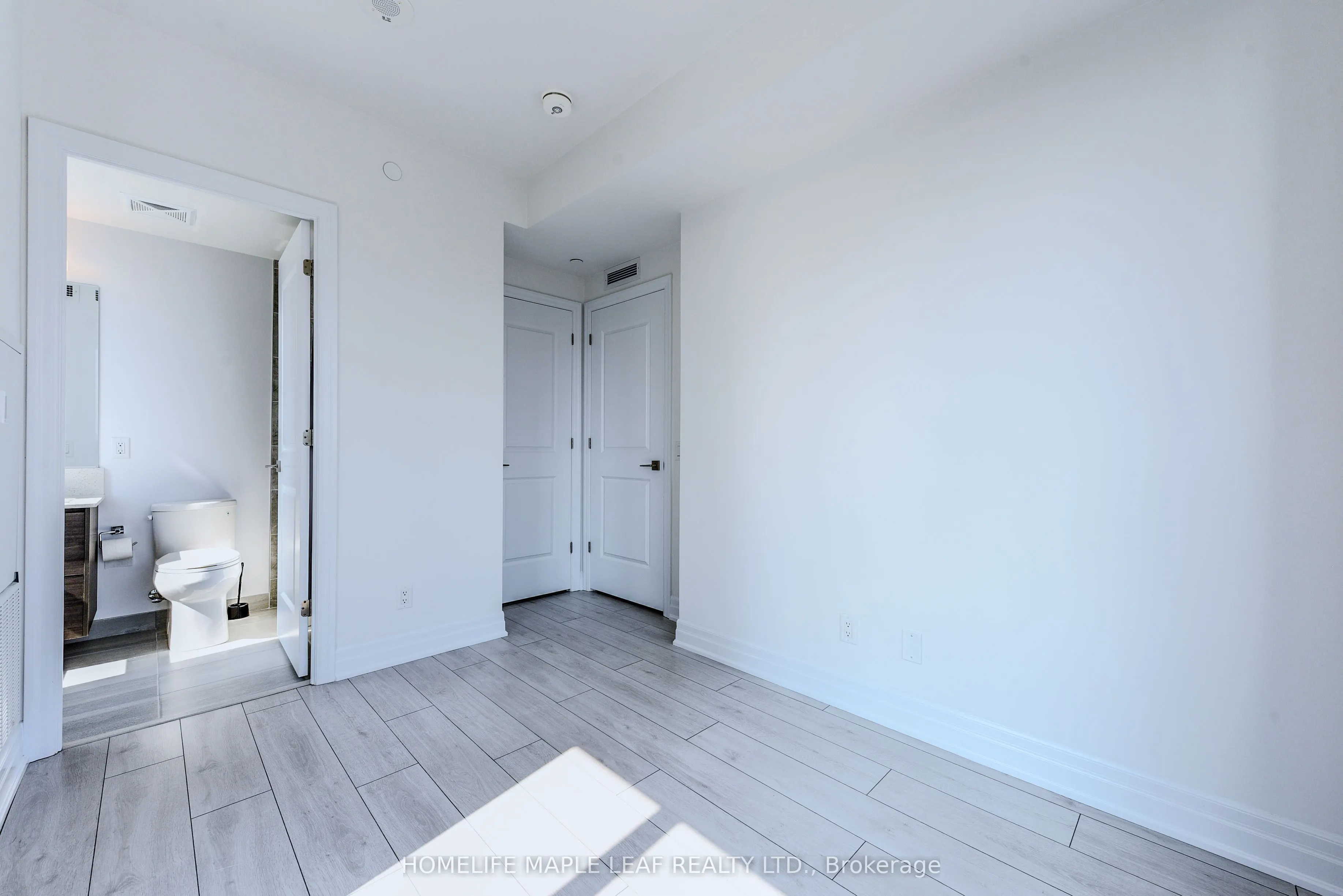 30 Elm Drive E, #604