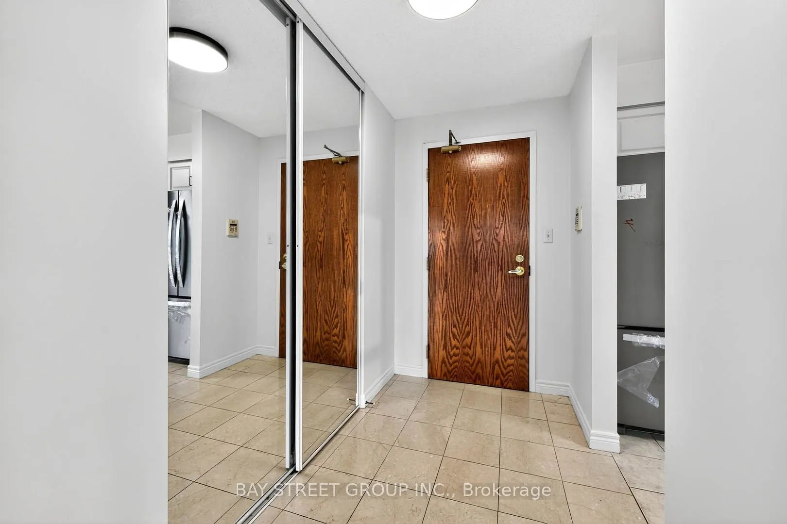 156 Enfield Place, #2907
