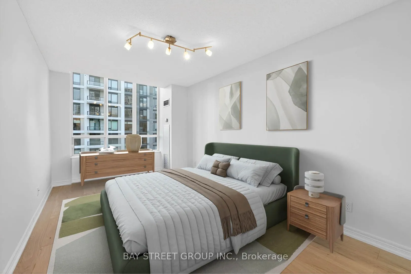 156 Enfield Place, #2907