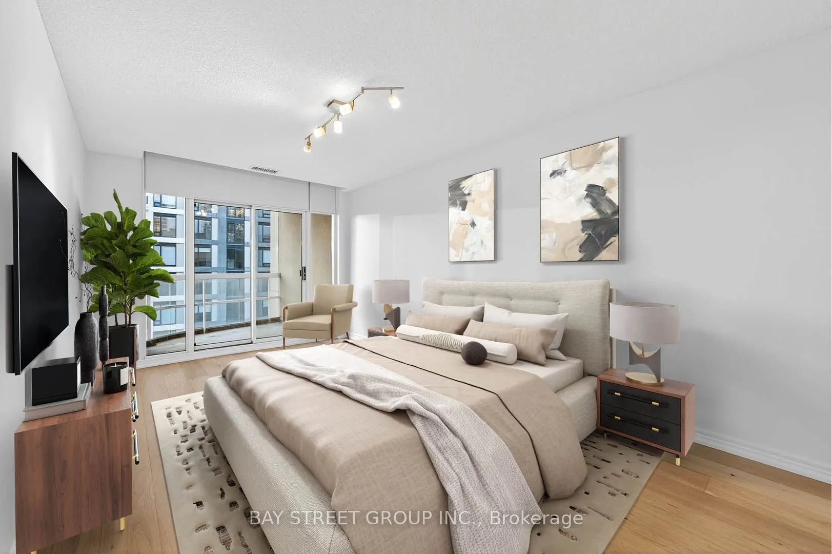 156 Enfield Place, #2907