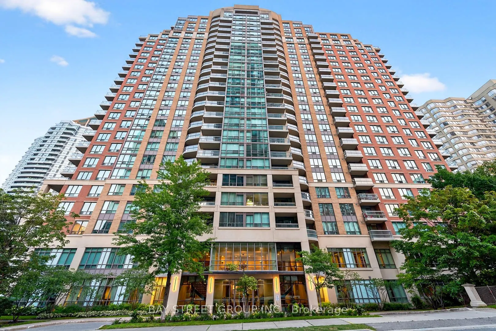 156 Enfield Place, #2907