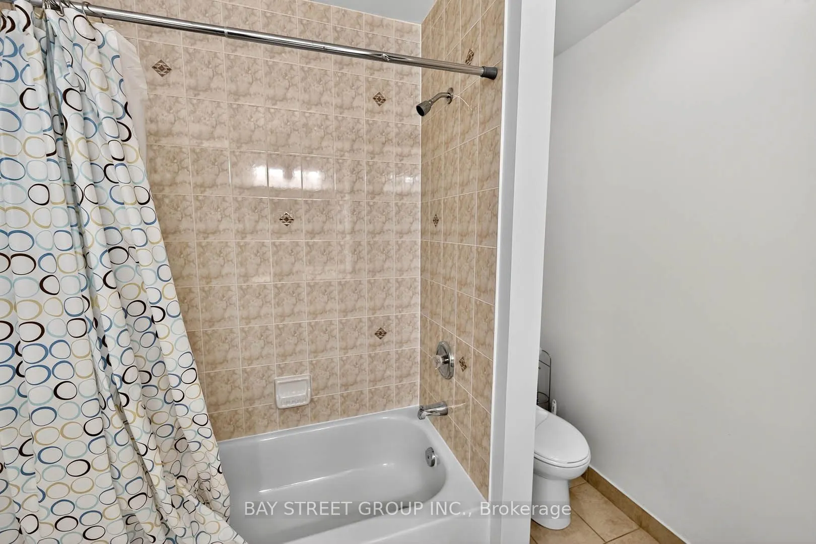 156 Enfield Place, #2907