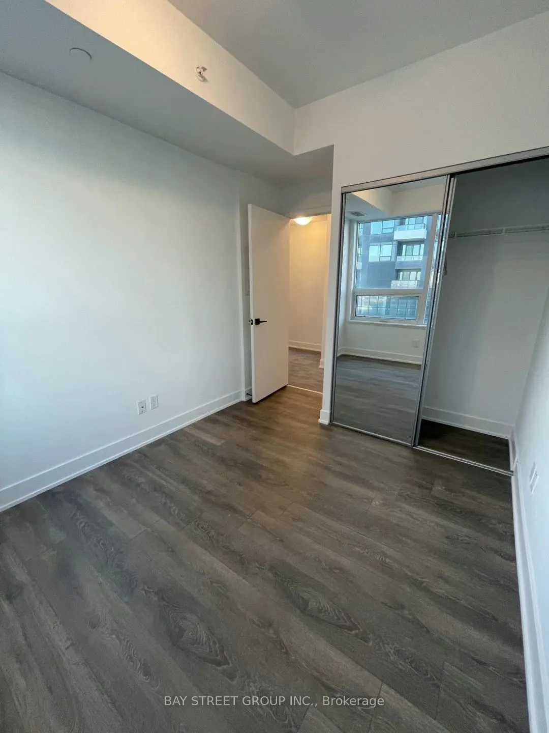 2485 Taunton Road W, #824