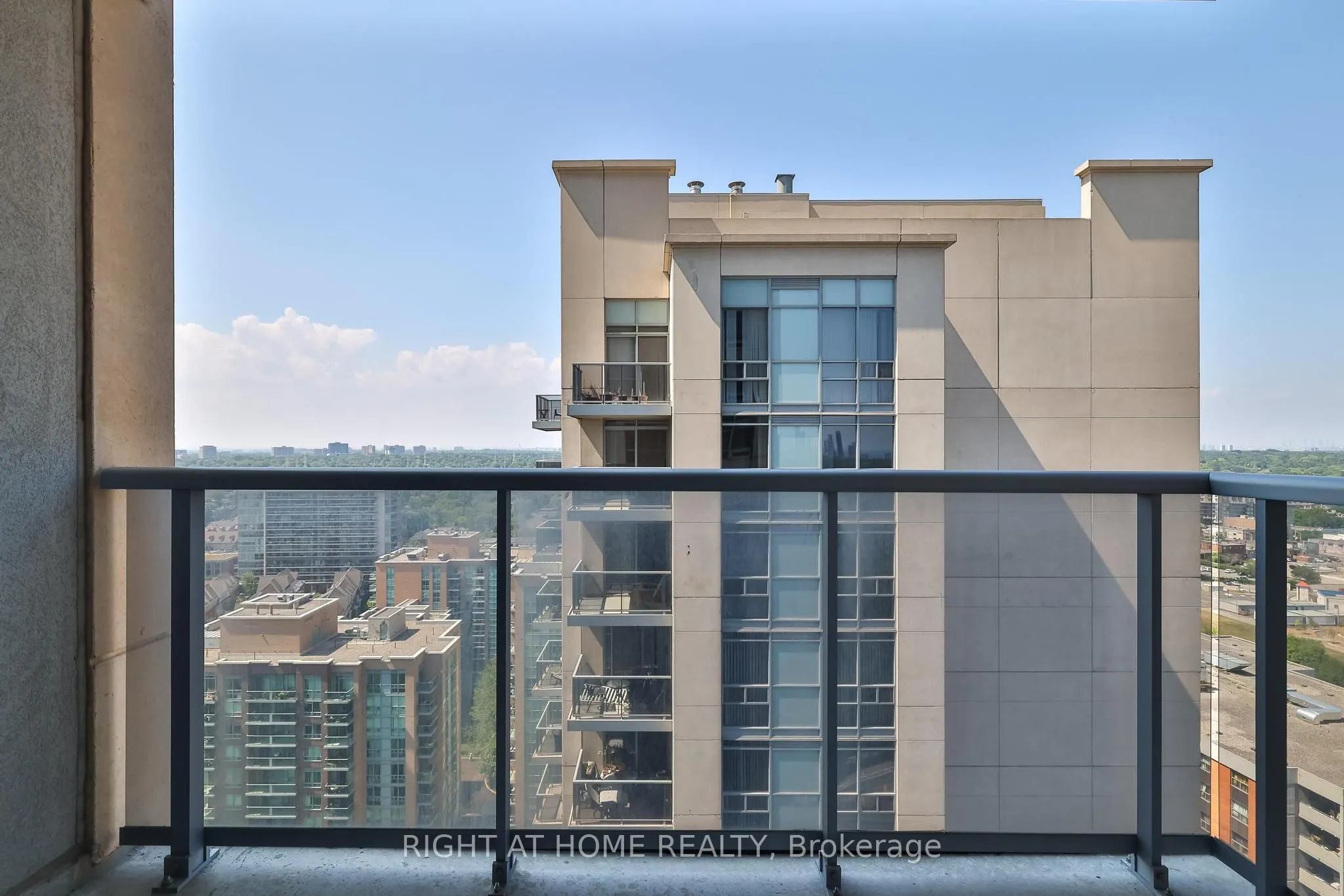 3 Michael Power Place, #2