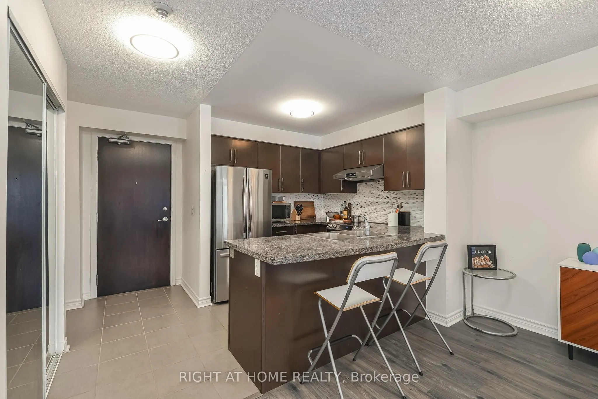3 Michael Power Place, #2