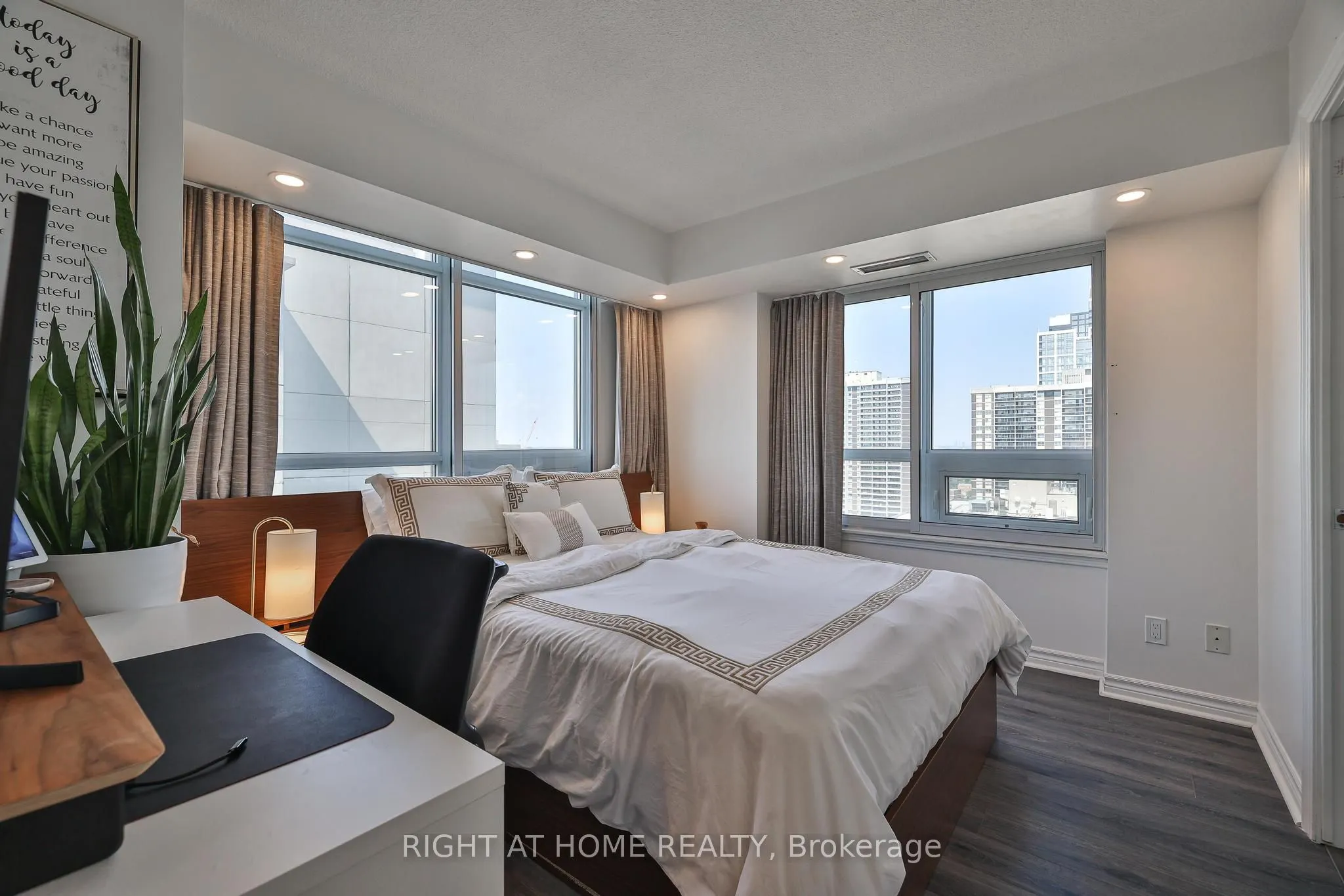 3 Michael Power Place, #2