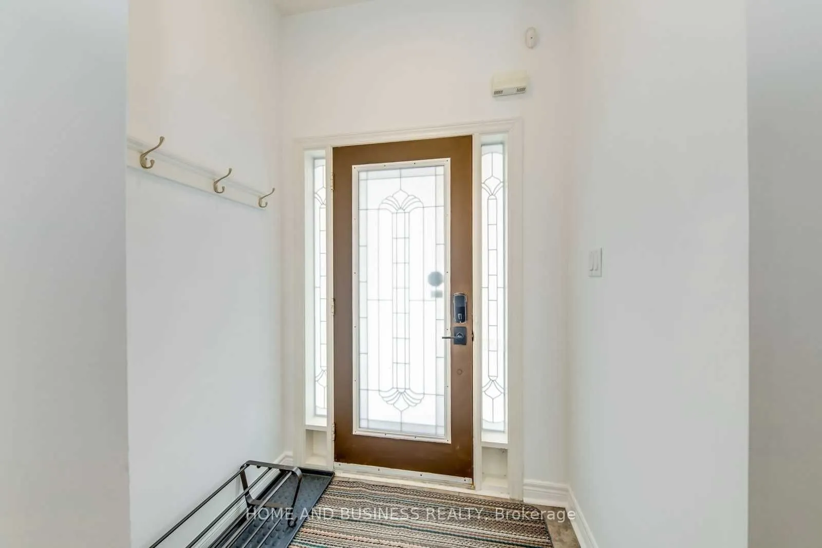 4774 Bloomburg Drive, #Upper