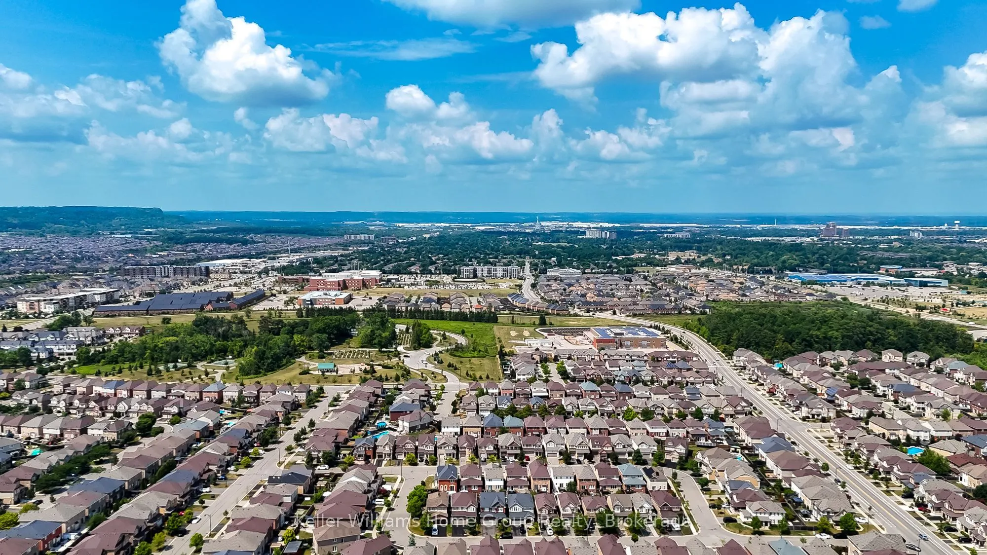 435 Pozbou Crescent