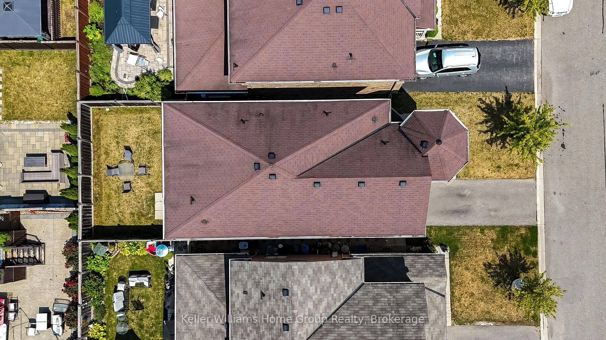 435 Pozbou Crescent