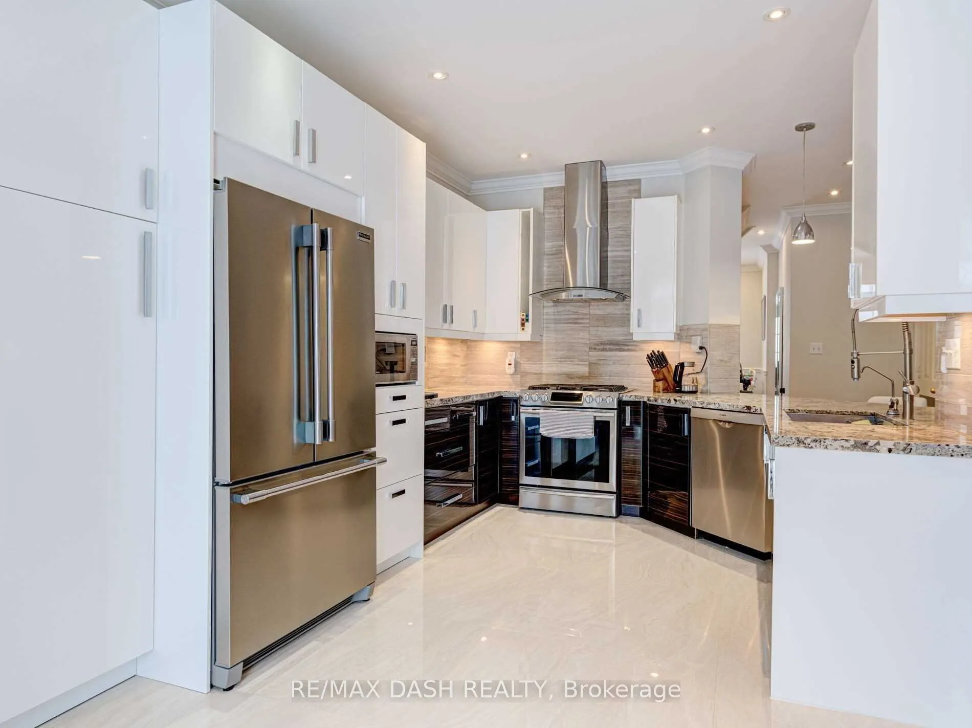 14 Ness Road, #UPPER