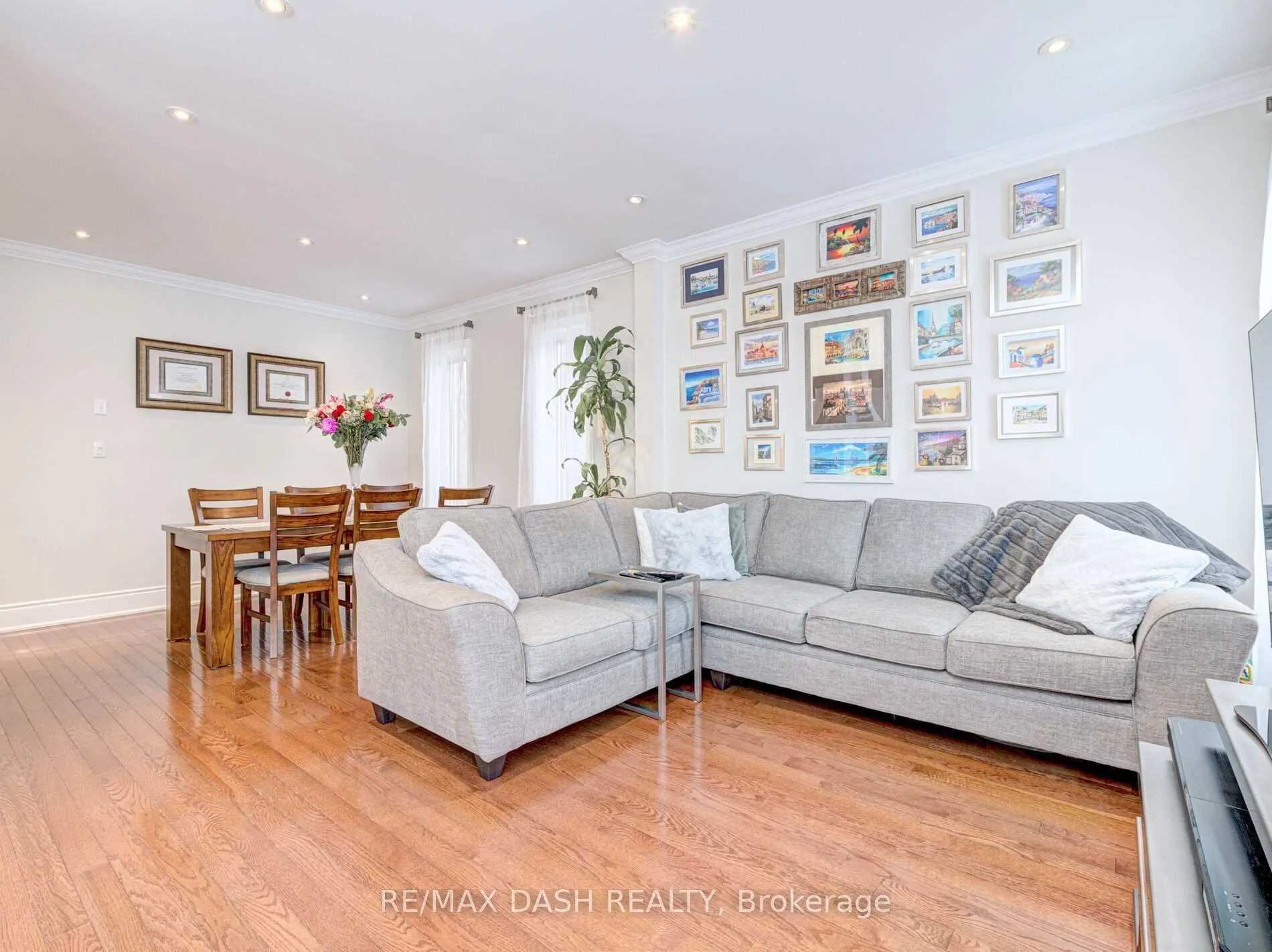 14 Ness Road, #UPPER