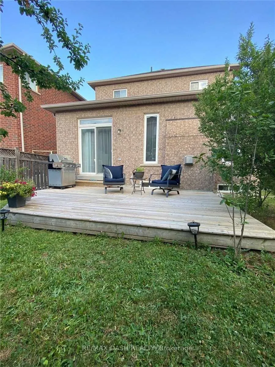 14 Ness Road, #UPPER