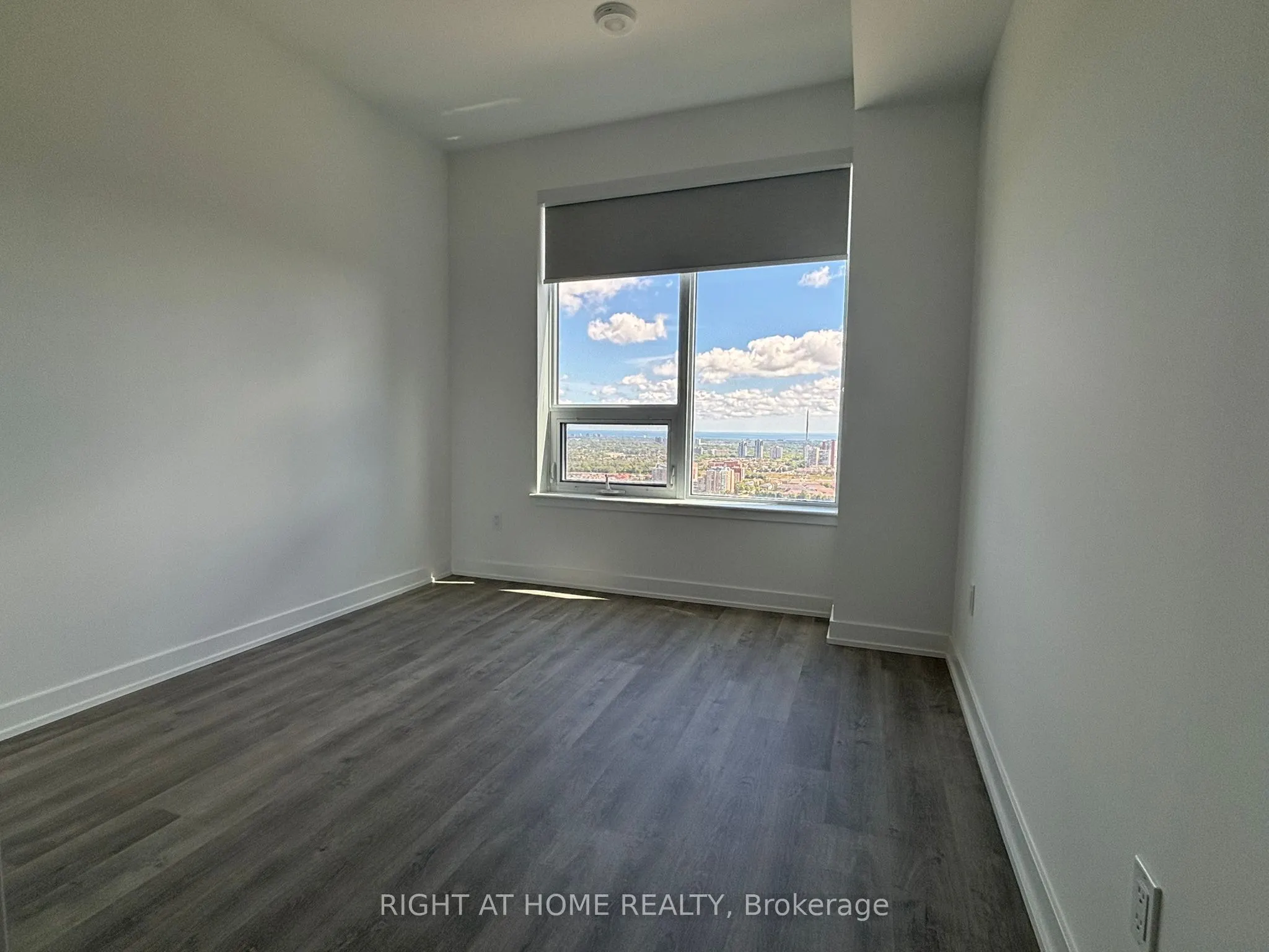 5105 Hurontario Street, #2905