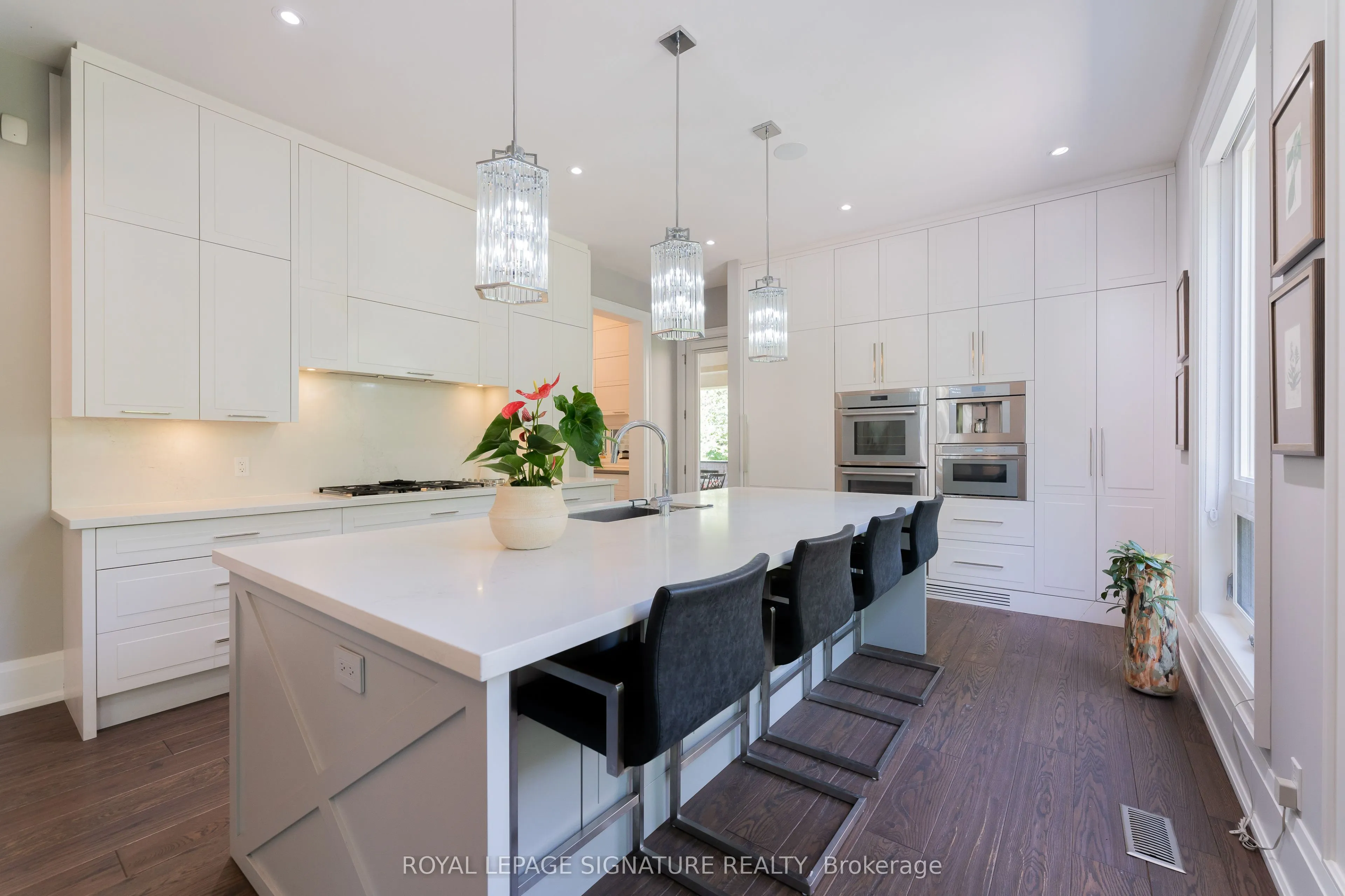 1449 Crescent Road