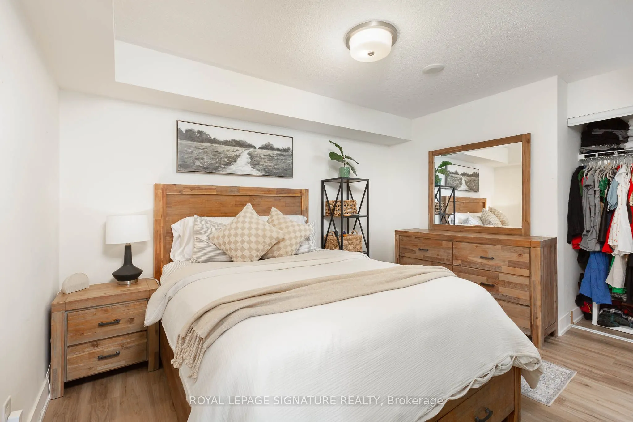 38 Joe Shuster Way, #1323