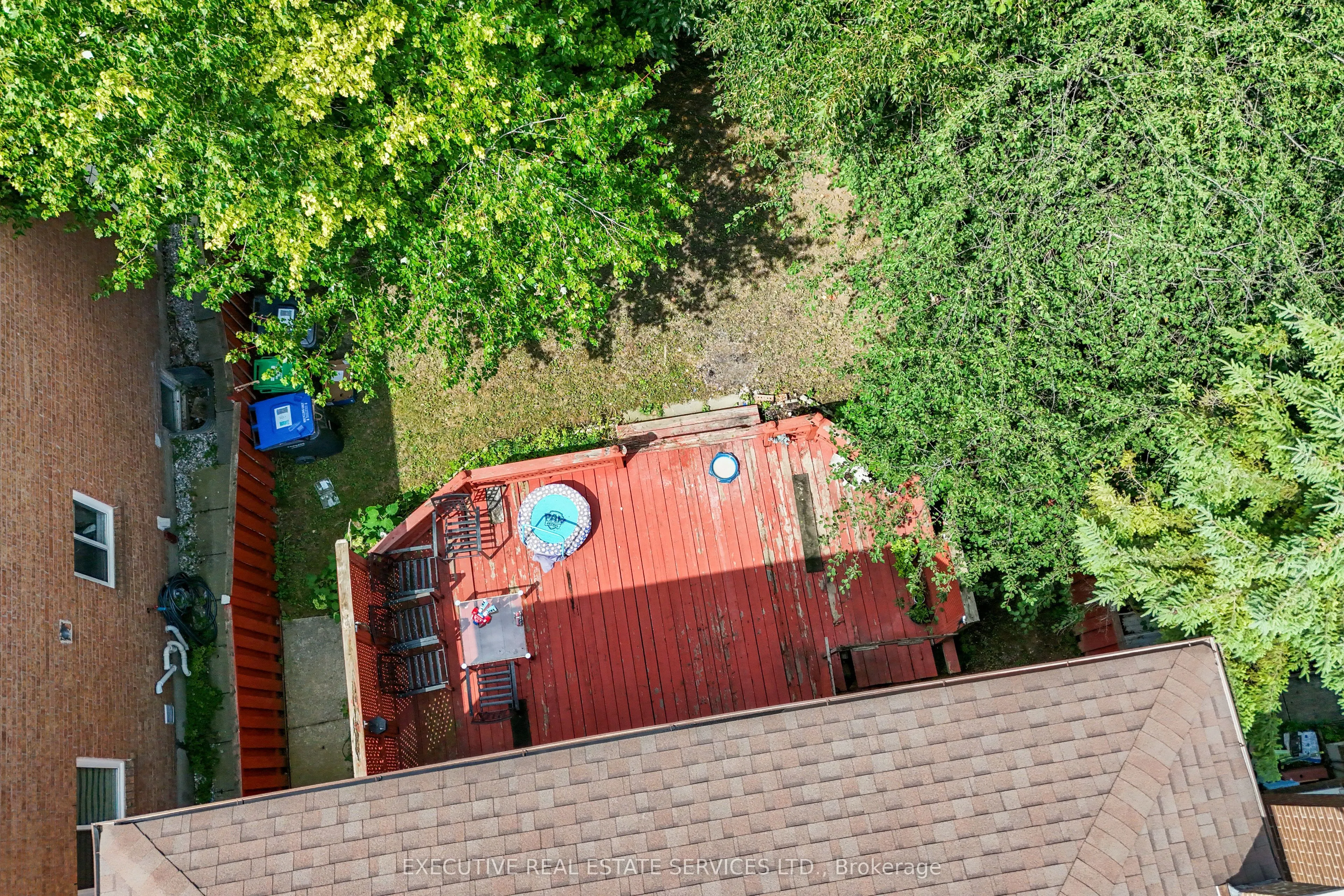14 Albermarle Court