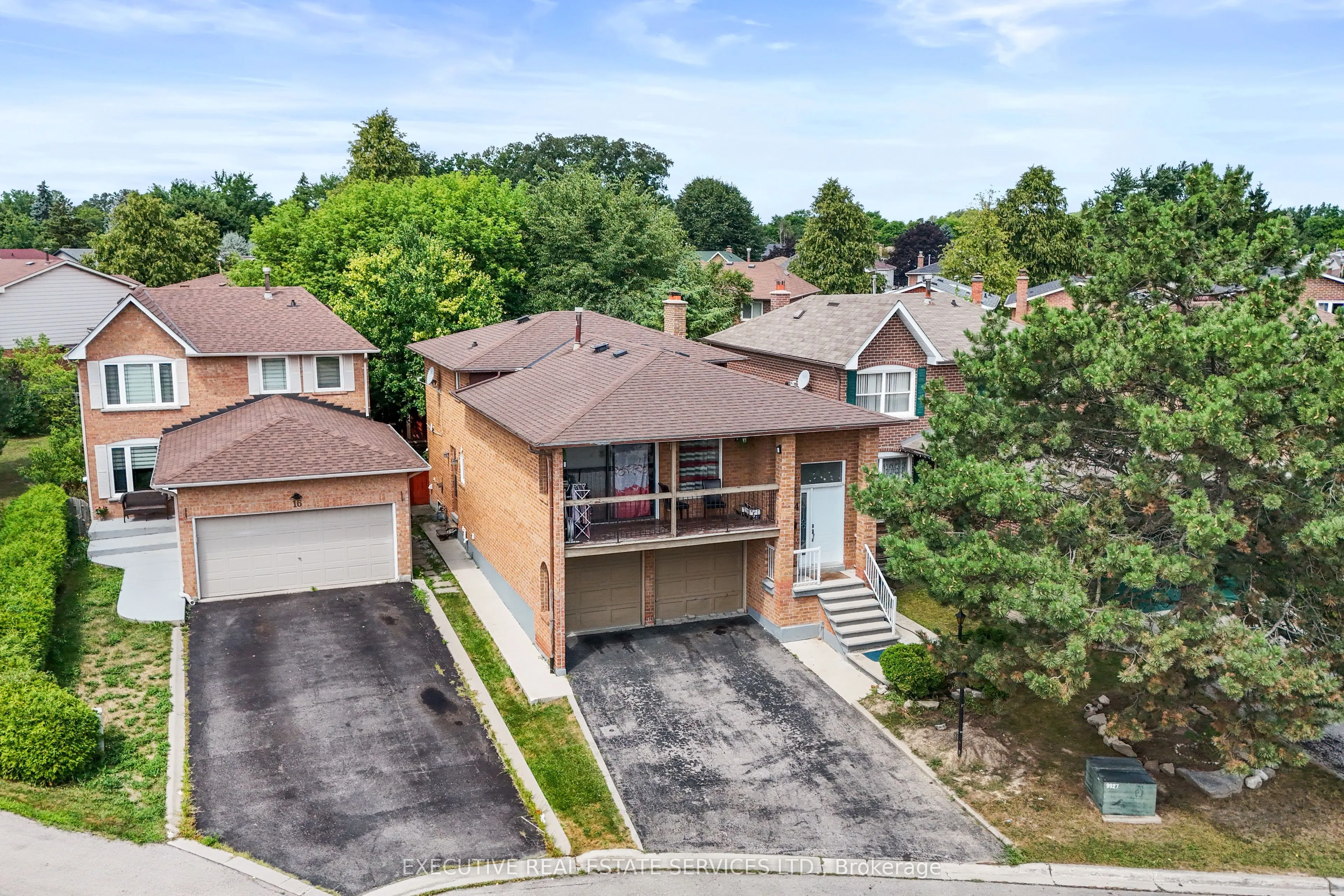 14 Albermarle Court