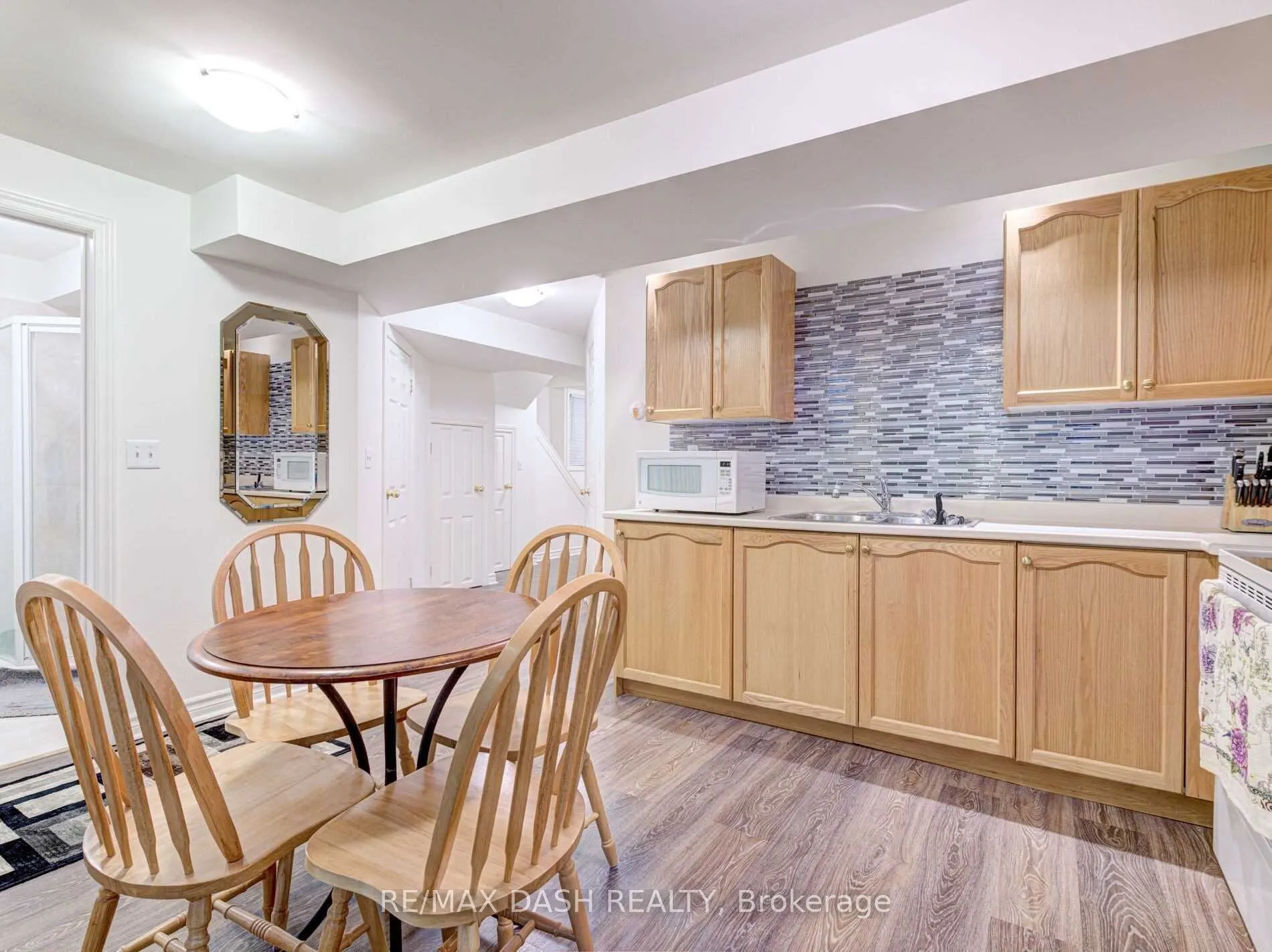 14 Ness Road, #LOWER