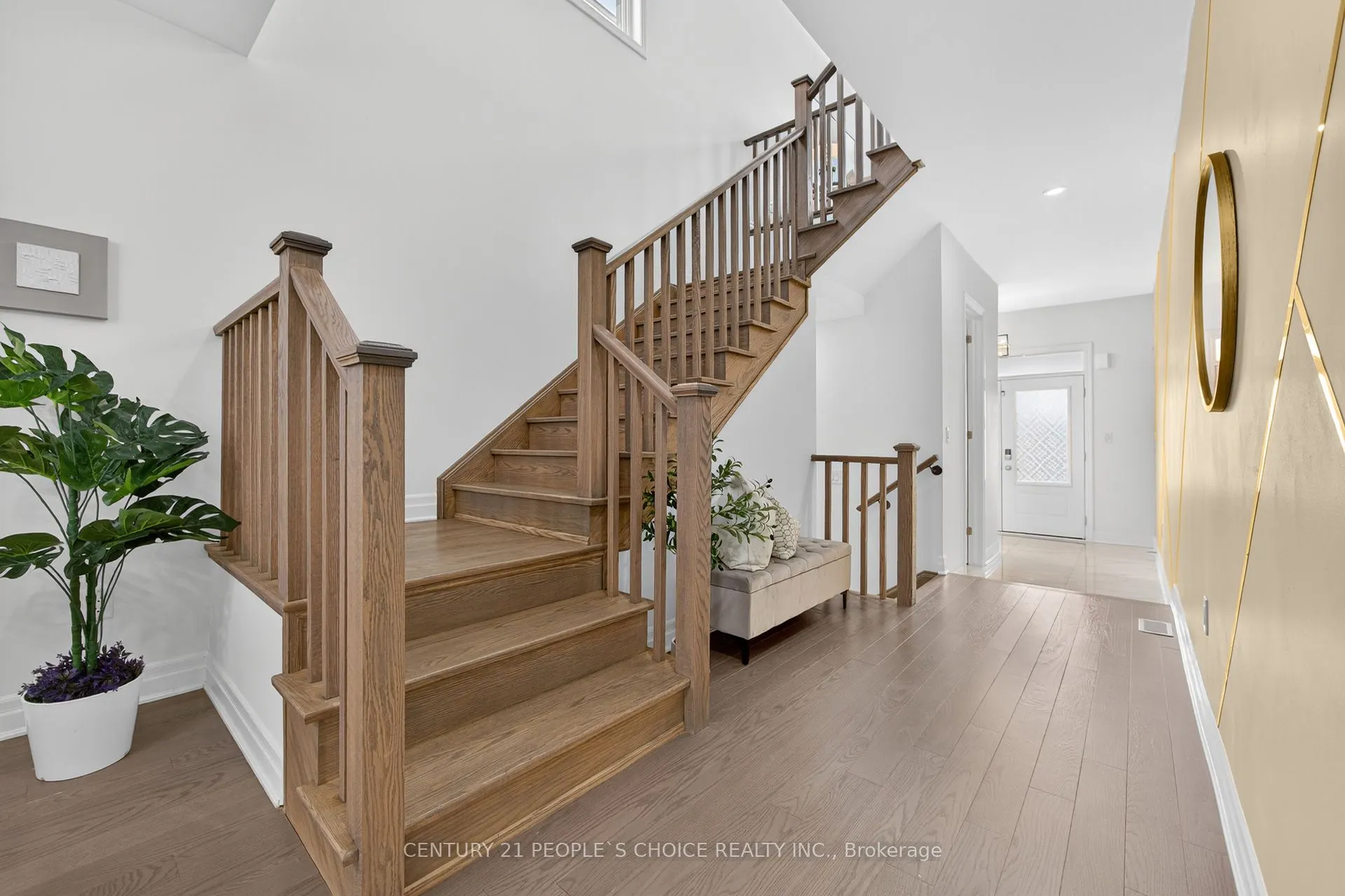 1297 Manitou Way