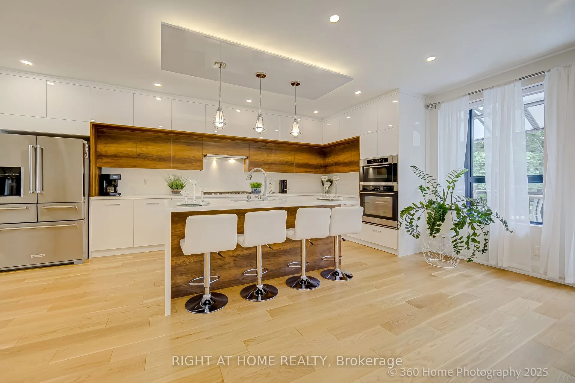 238 Renforth Drive
