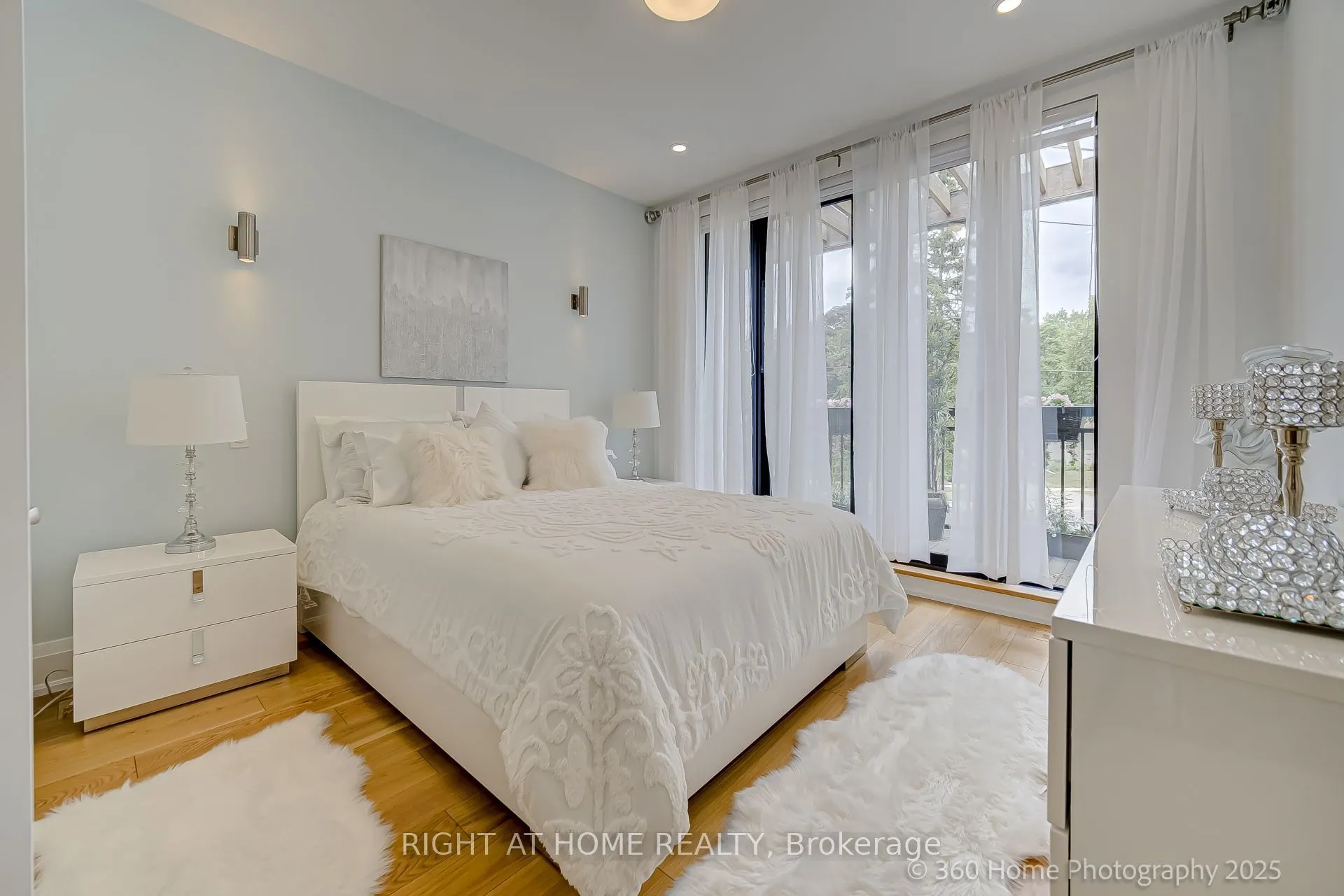 238 Renforth Drive