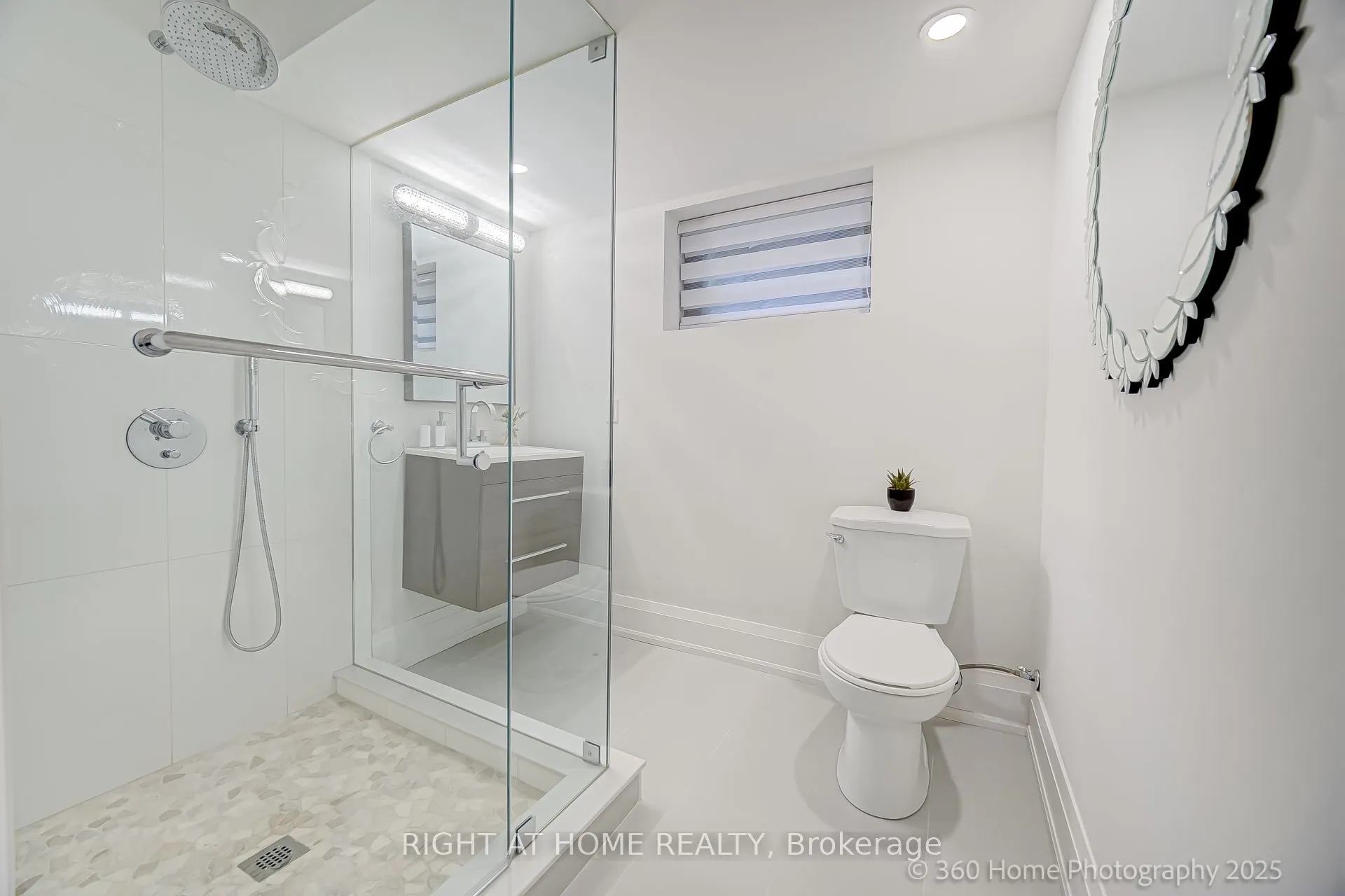 238 Renforth Drive