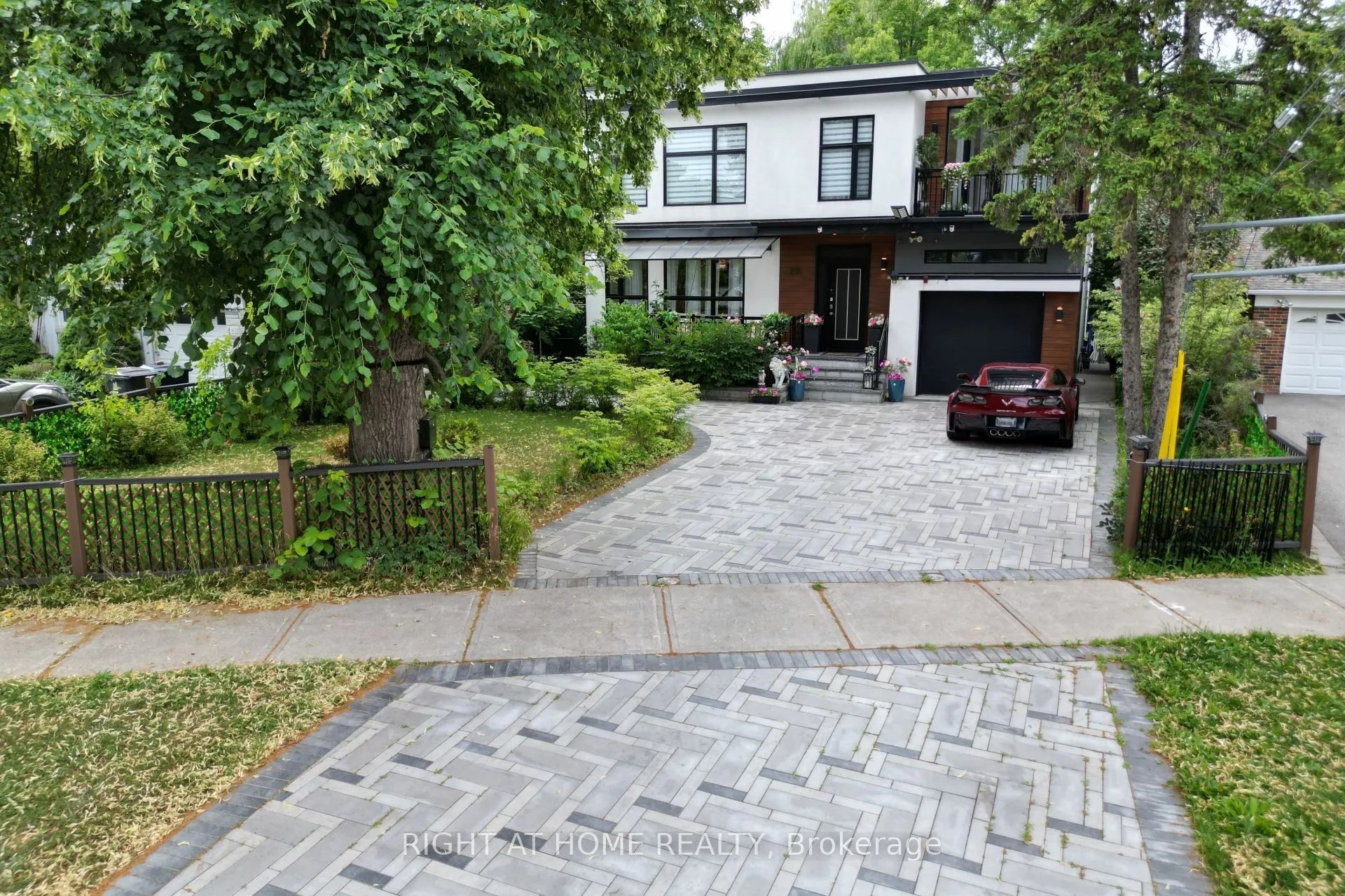 238 Renforth Drive