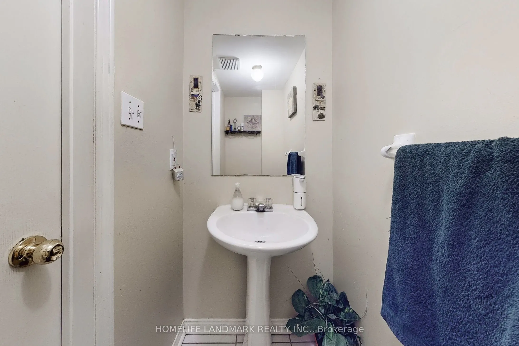 5467 Bullrush Drive