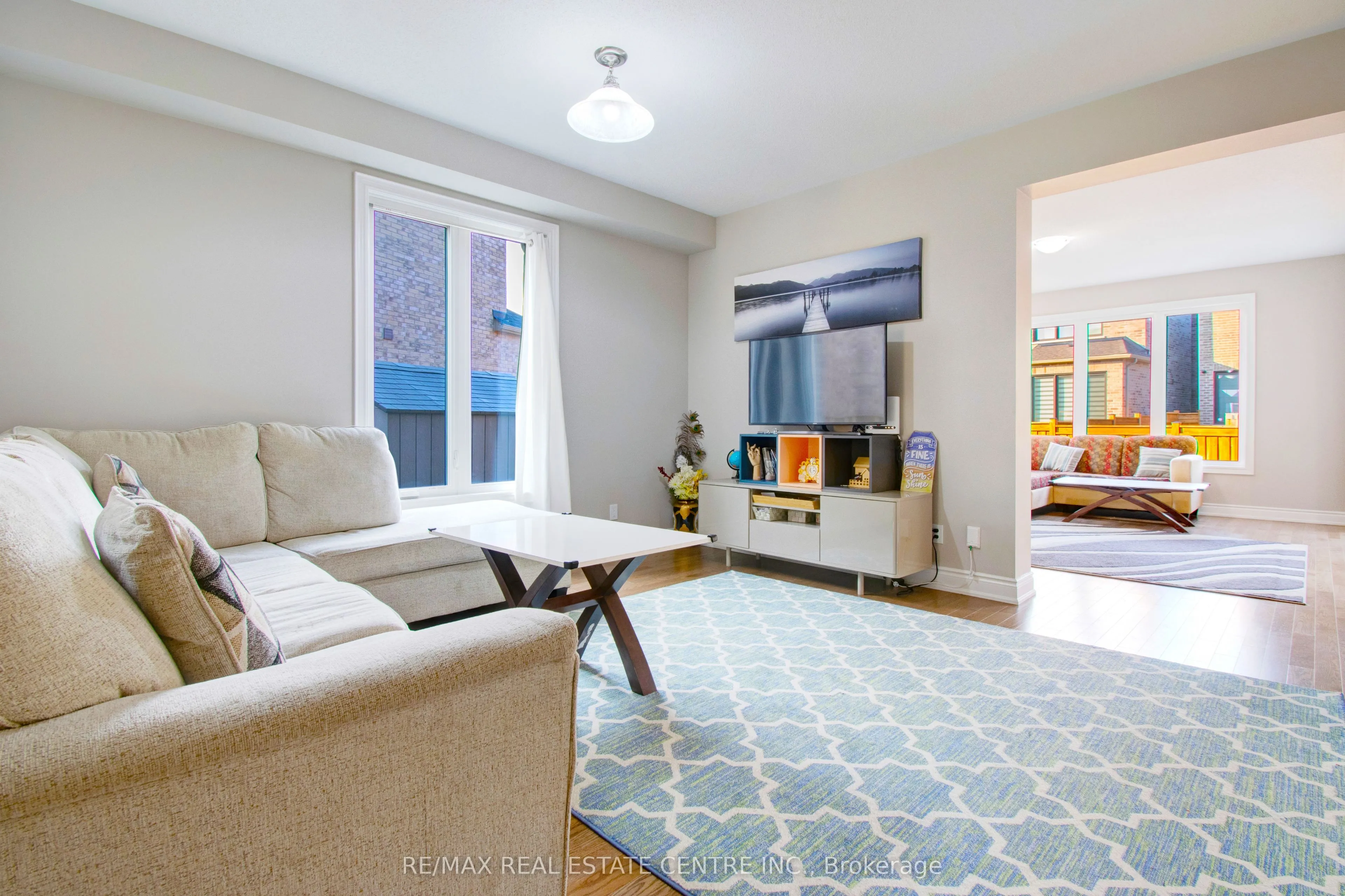 14 Ixworth Circle