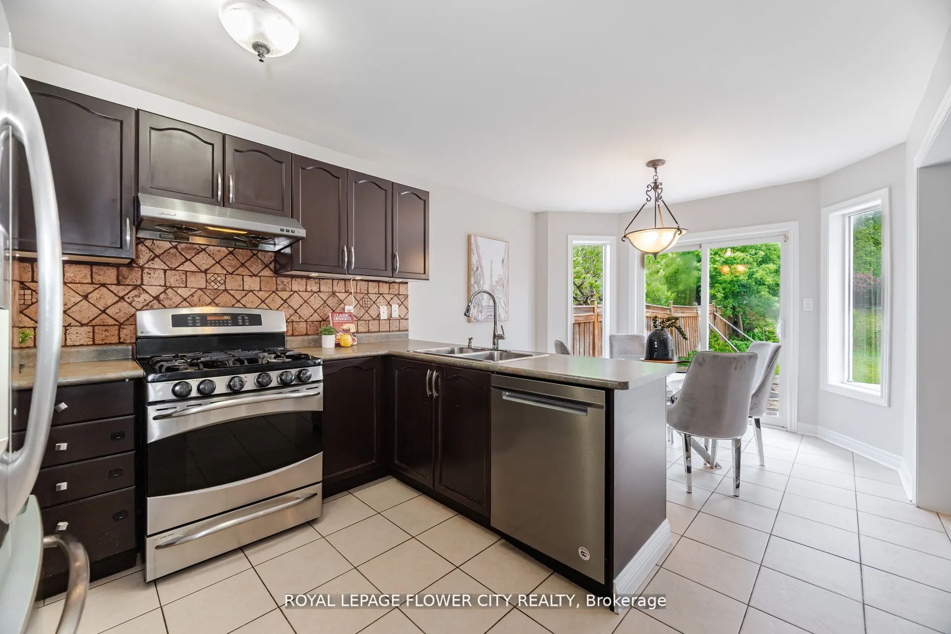 61 Headwater Road