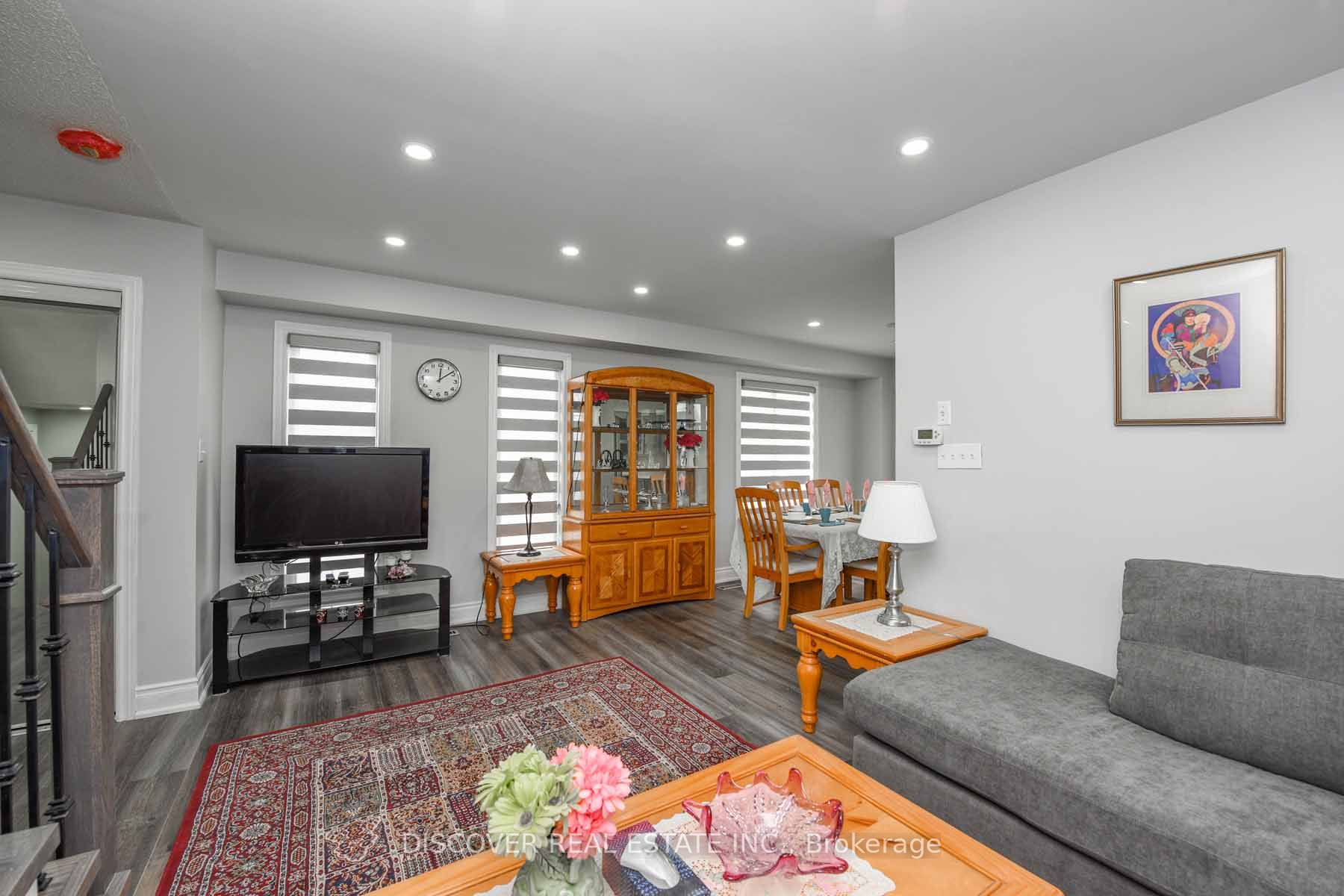 5806 Rainberry Drive
