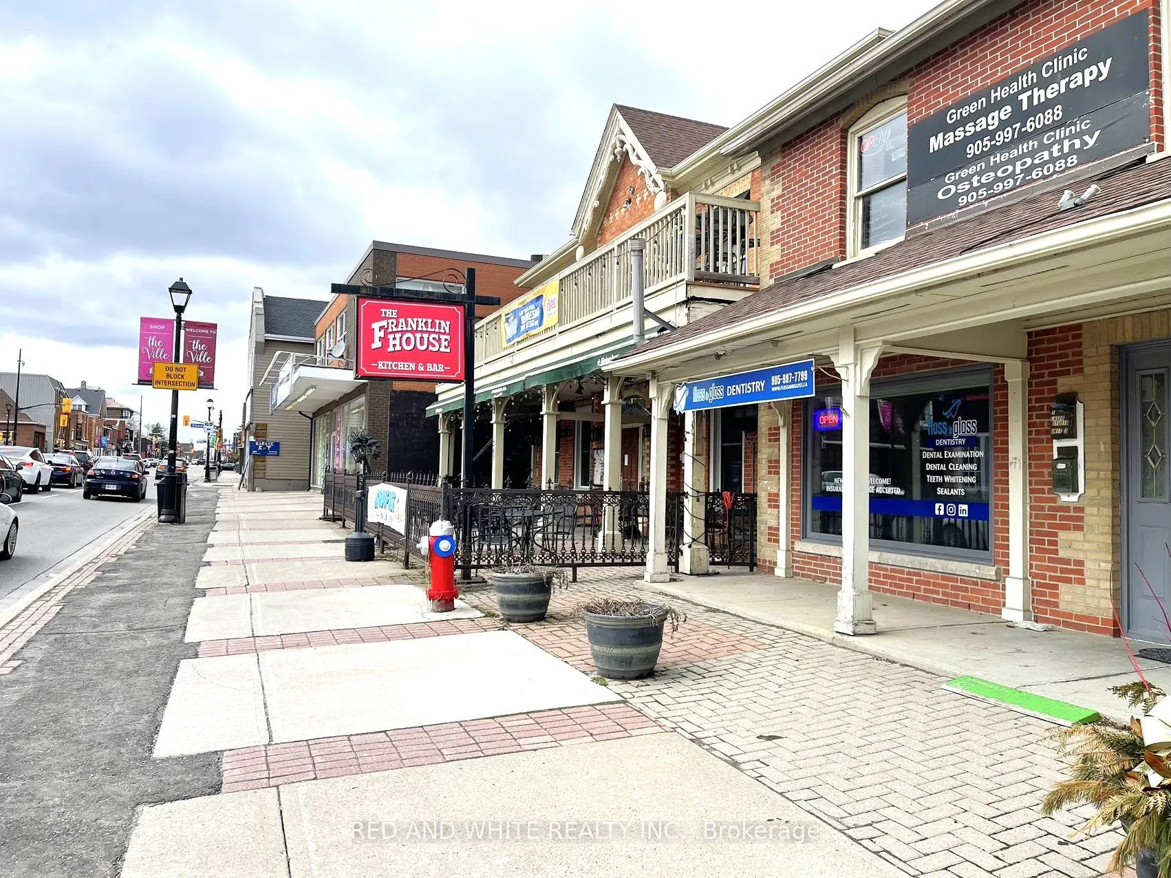 265 Queen Street S