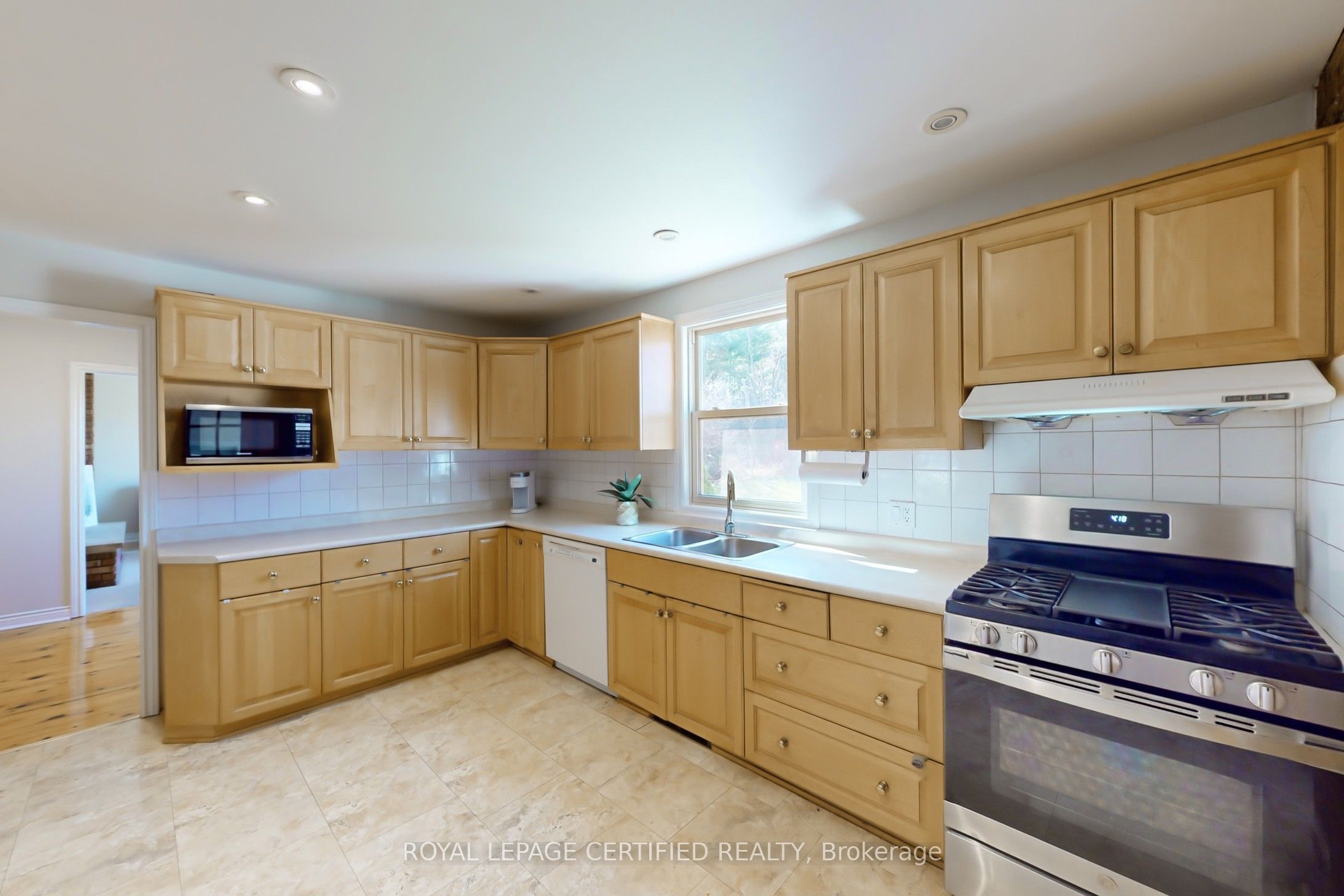 4250 Beech Grove Side Road