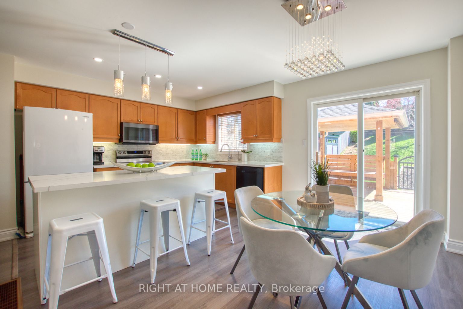 102 Grapevine Road