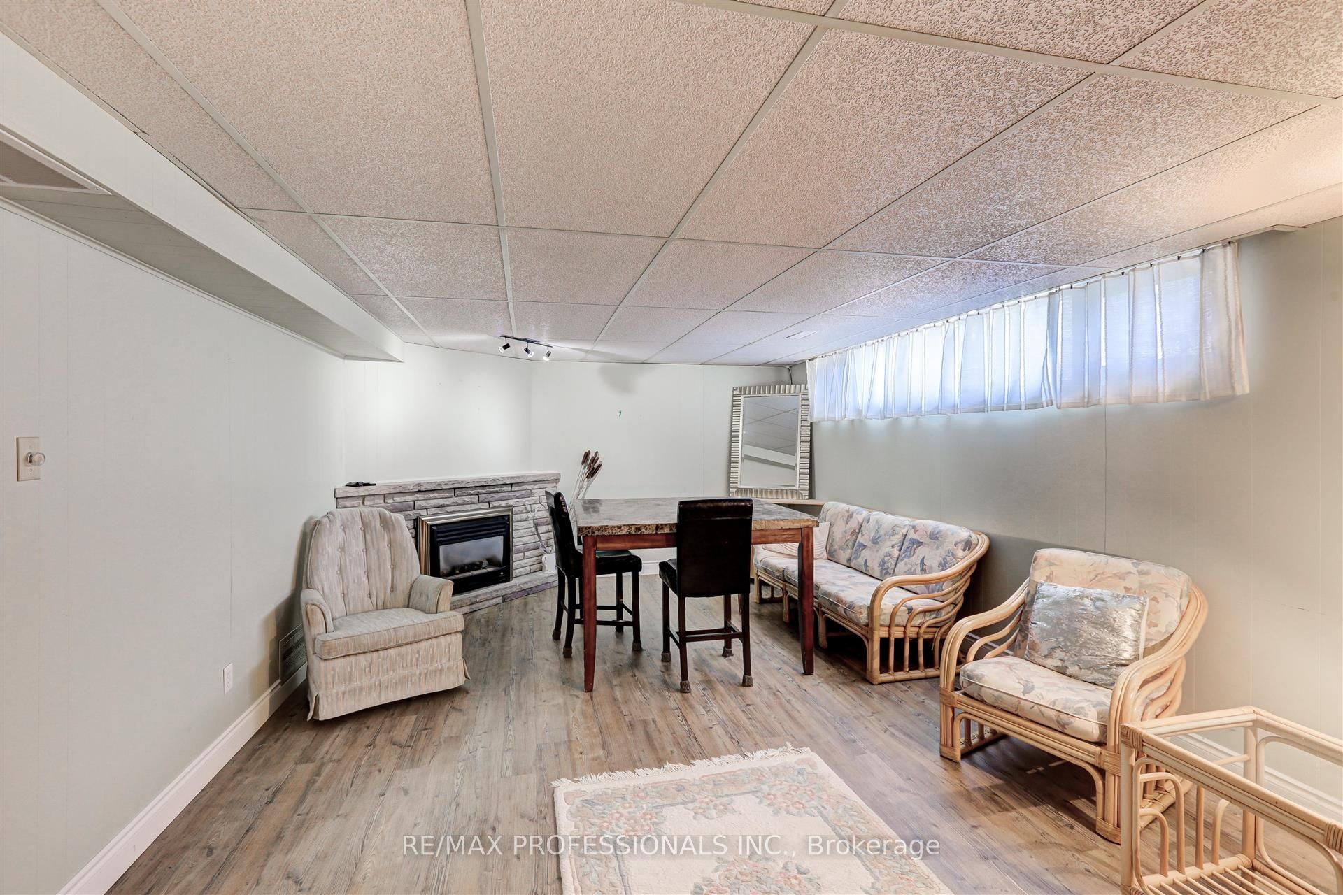 37 Markland Drive