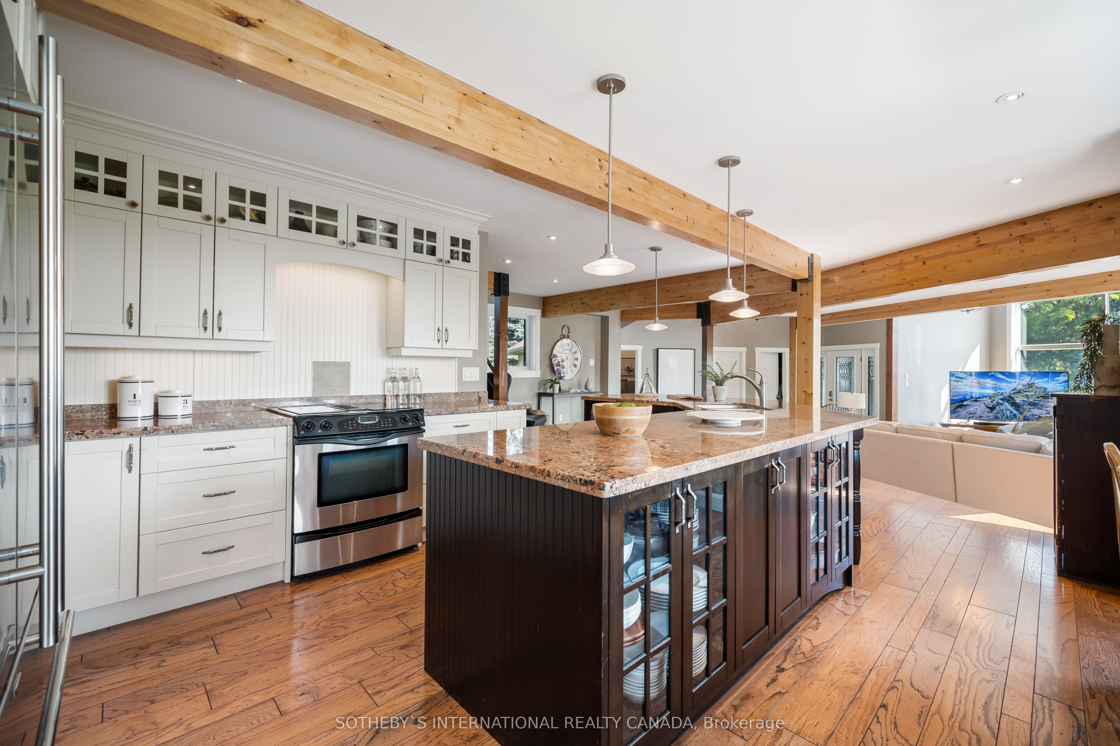 18250 Duffy's Lane