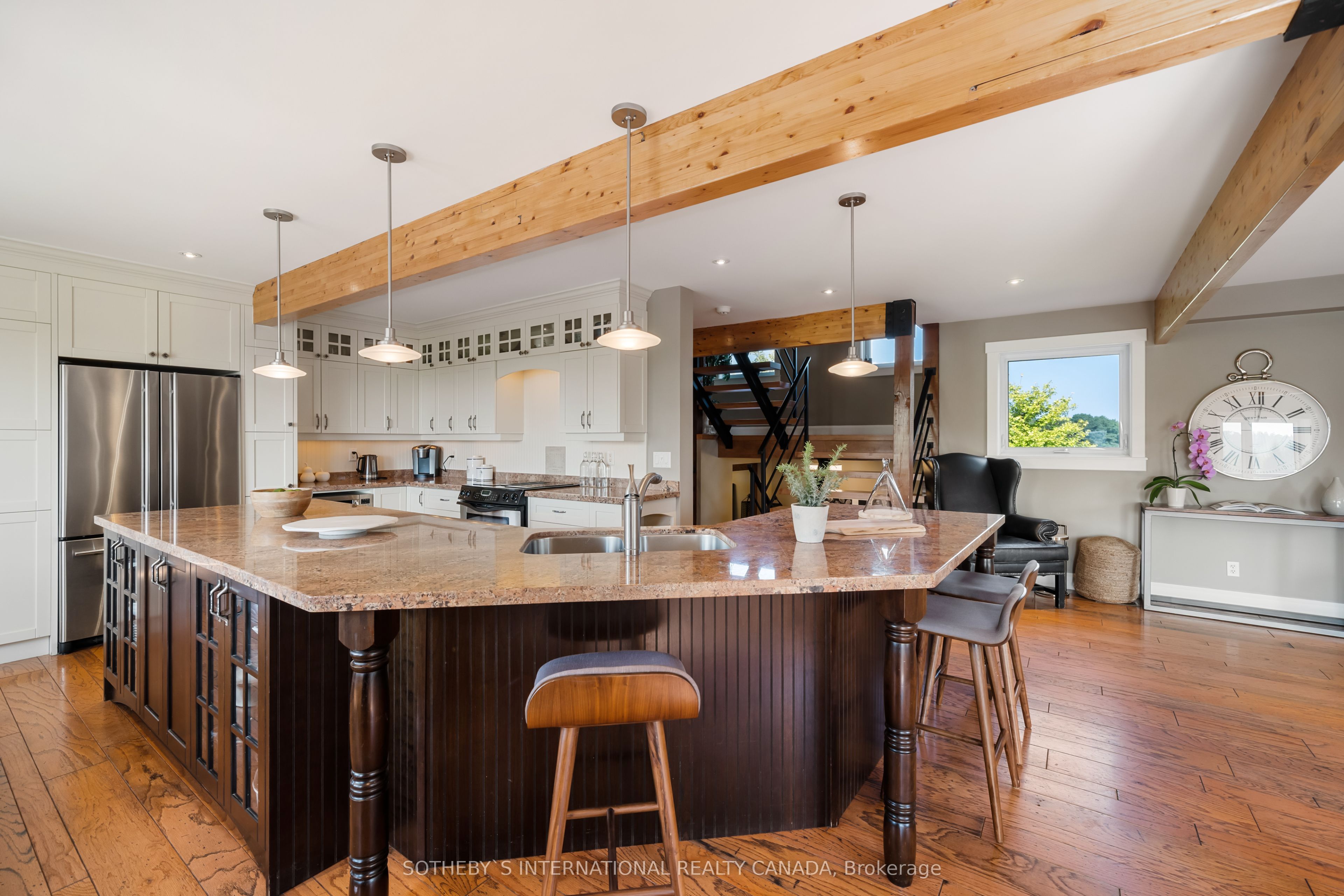 18250 Duffy's Lane