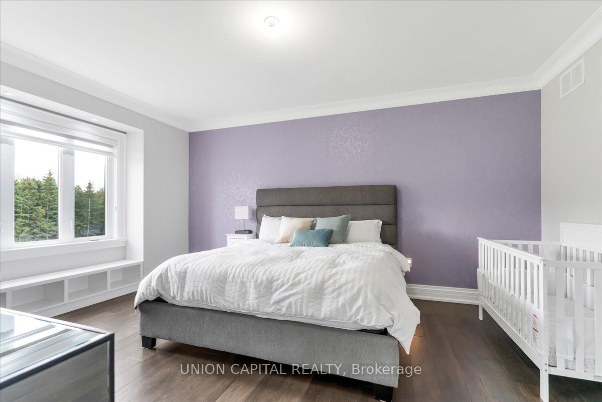 16033 Mississauga Road