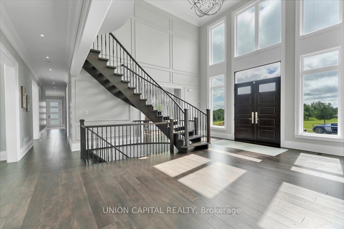 16033 Mississauga Road