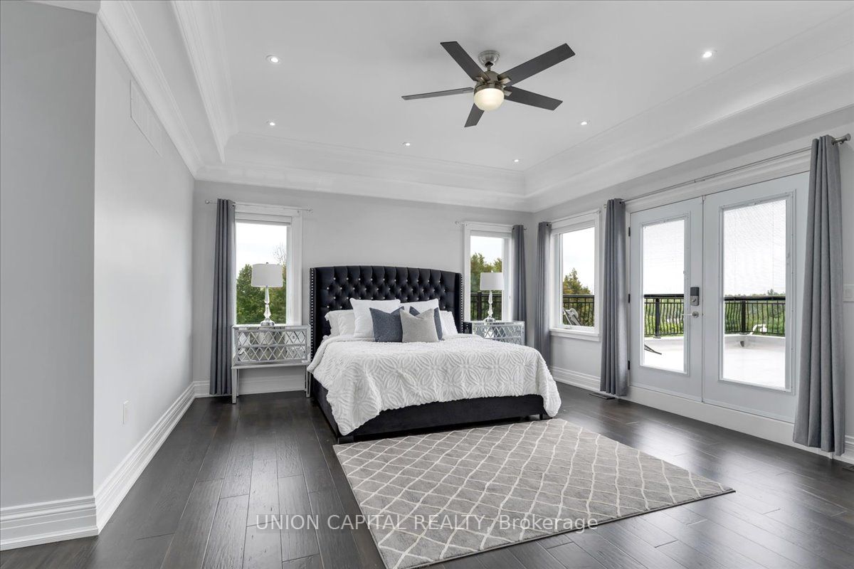 16033 Mississauga Road