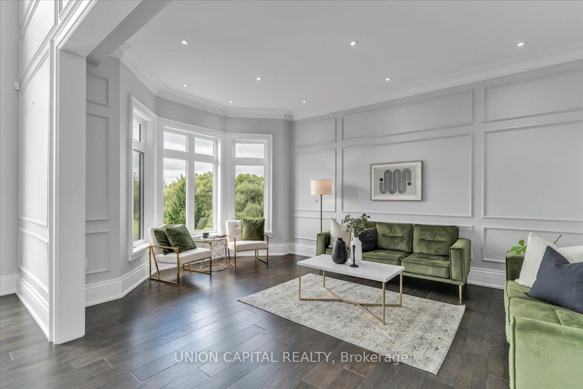 16033 Mississauga Road