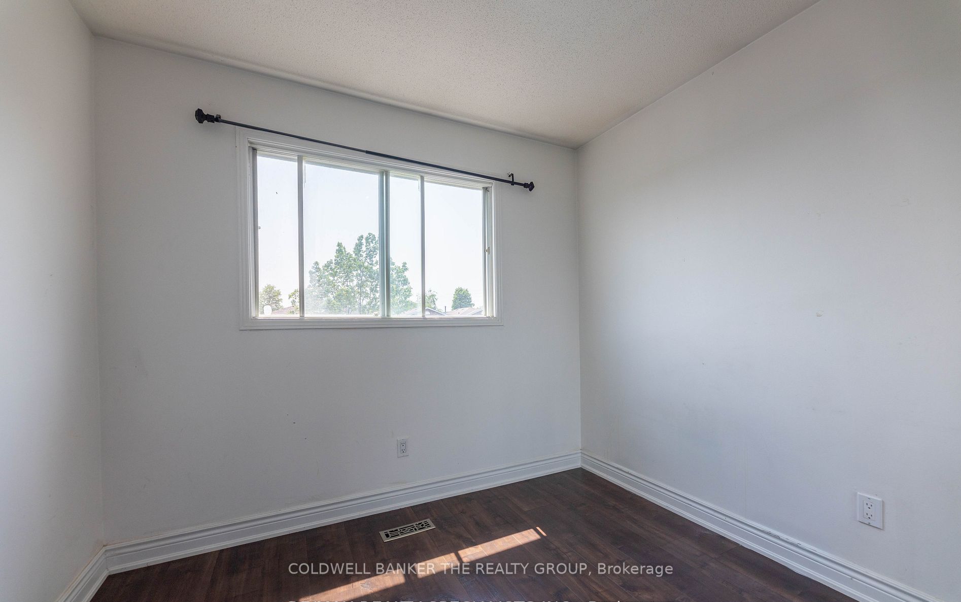 4675 Empire Crescent