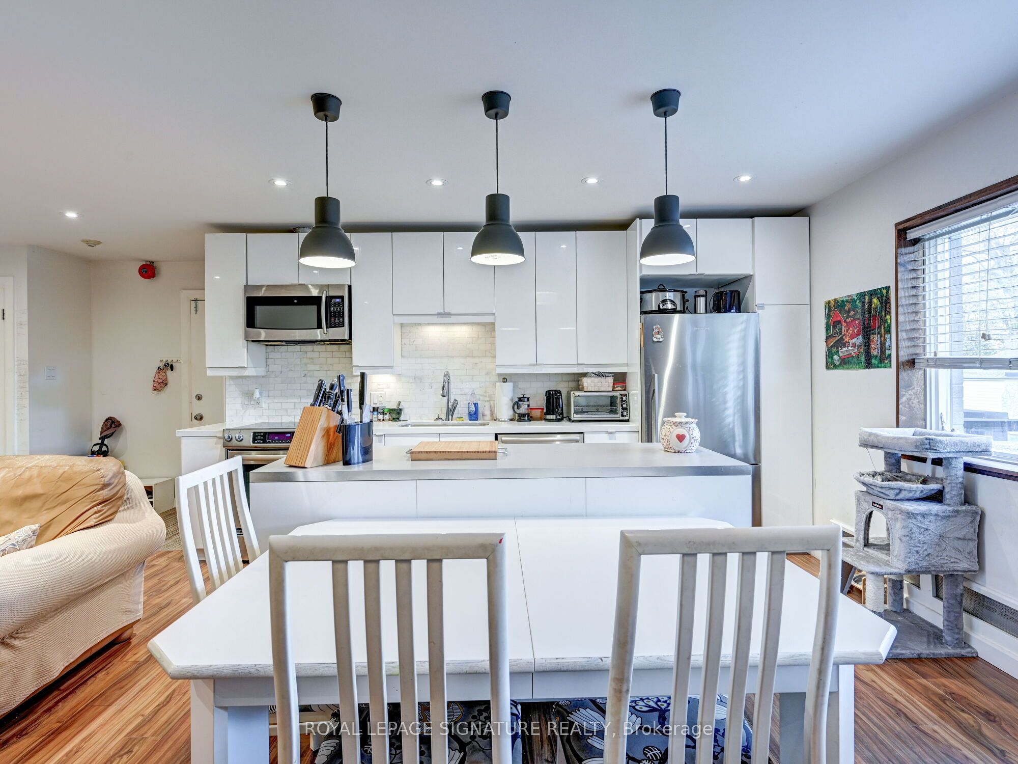 40 Cavell Avenue