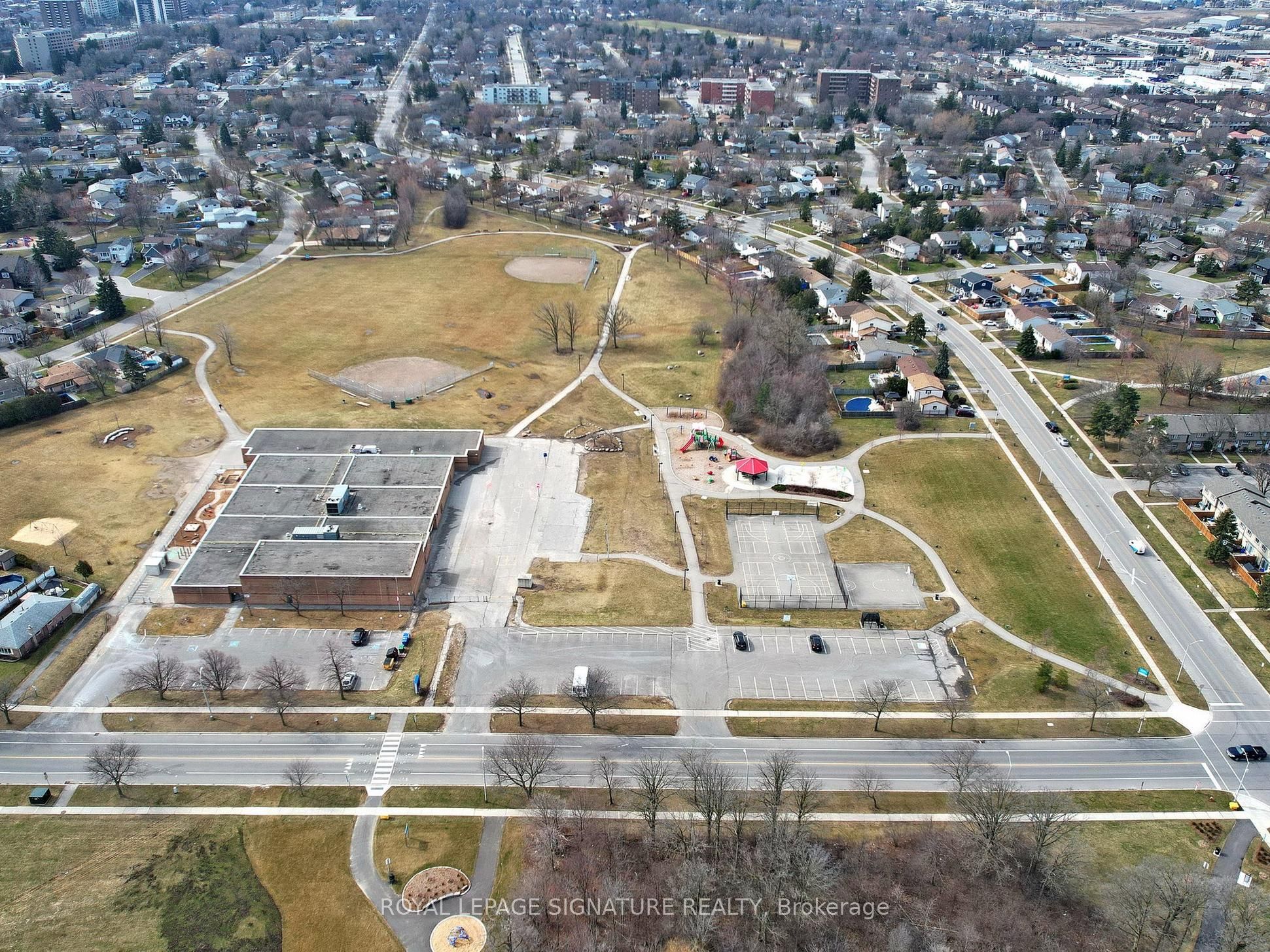 716 Main Street E, #505